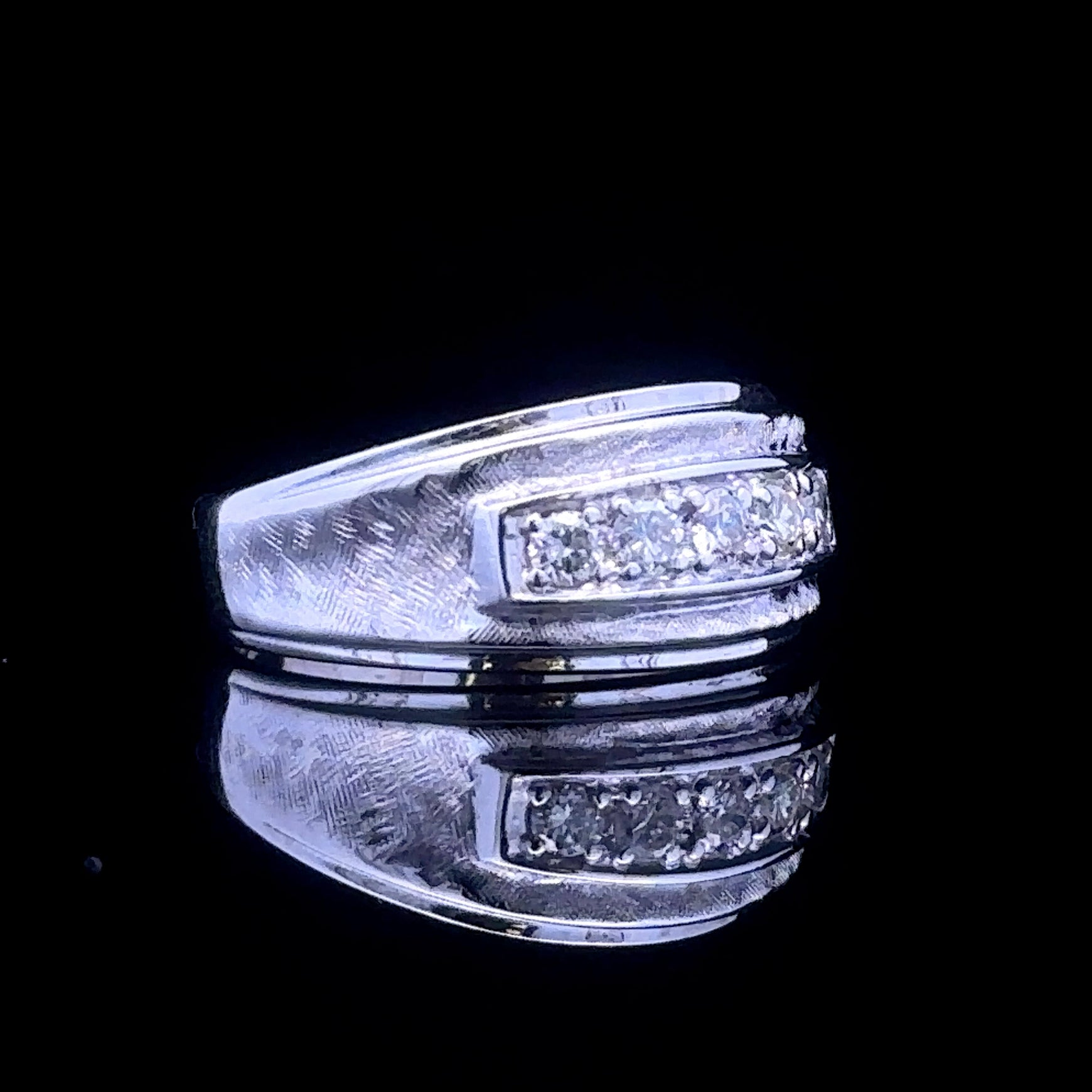 Arthur Diamond Ring