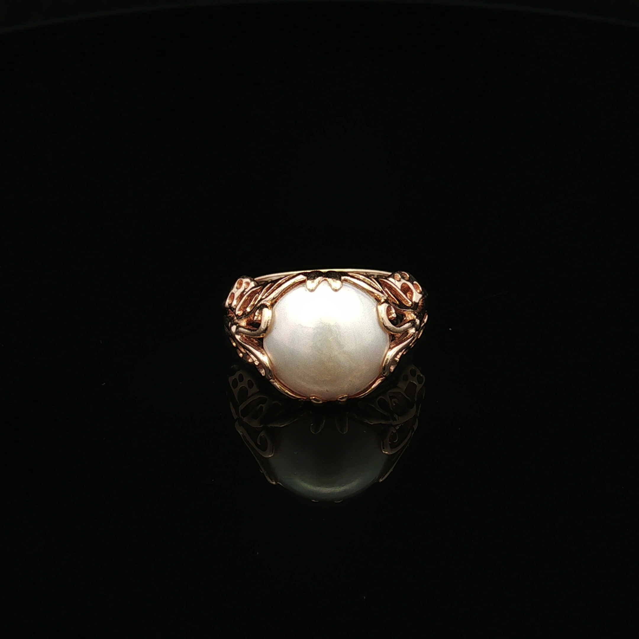 Lilahia 14KY Mabe Pearl Ring
