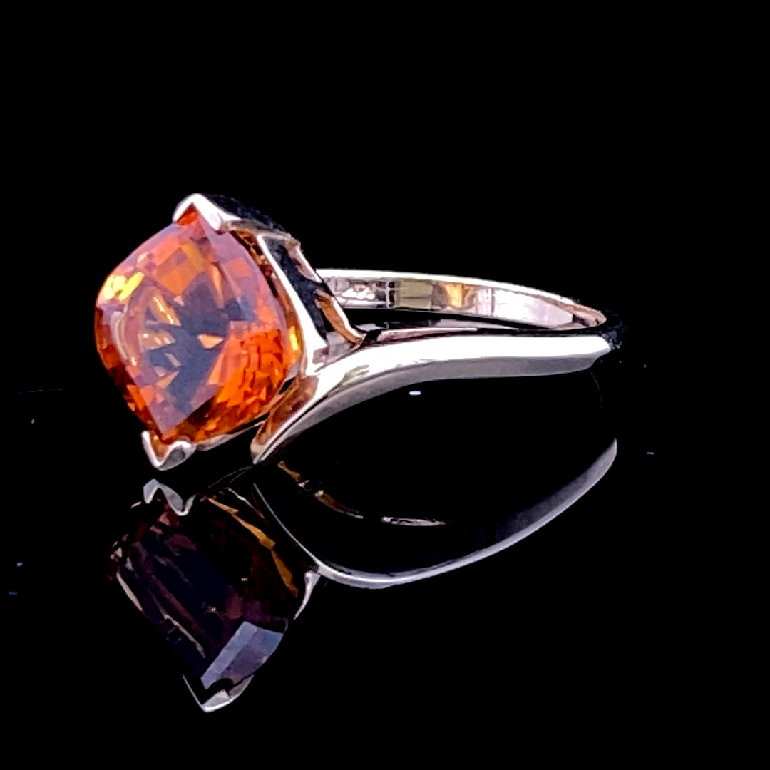 Ingrid Ring – 14K Yellow Gold Contemporary Citrine Ring