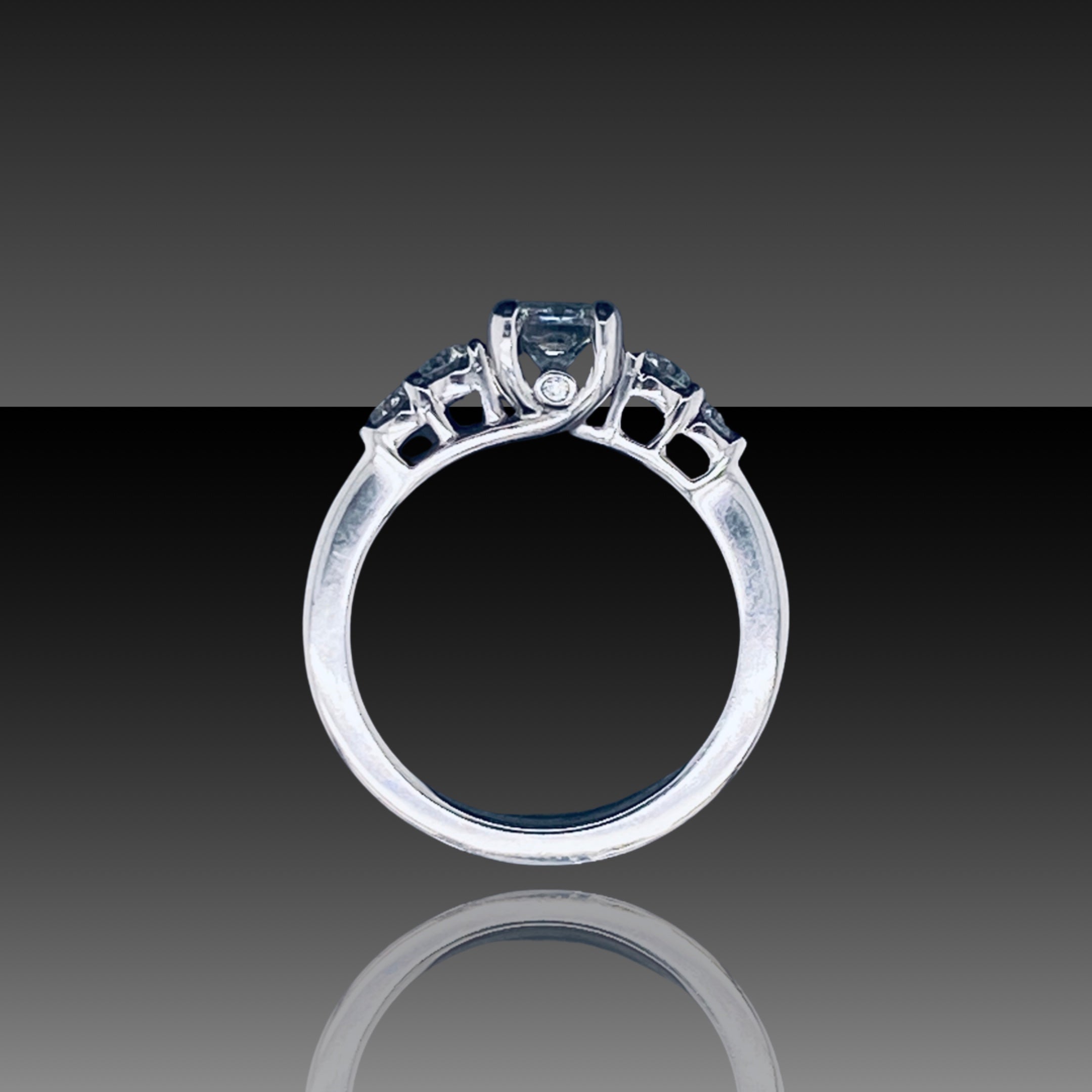 Melody Diamond Ring