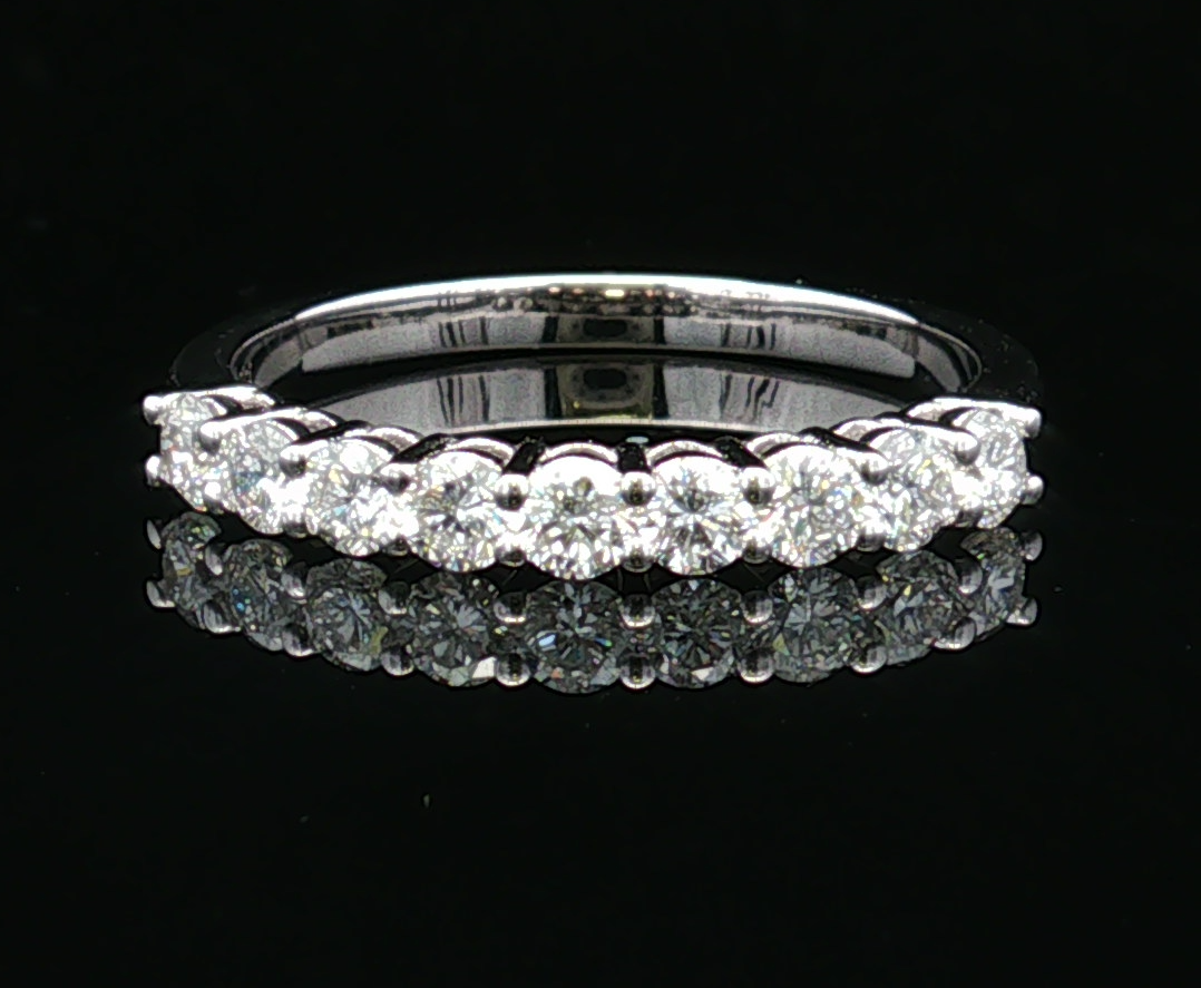 Blythe 14KW Lab Grown Diamond Band