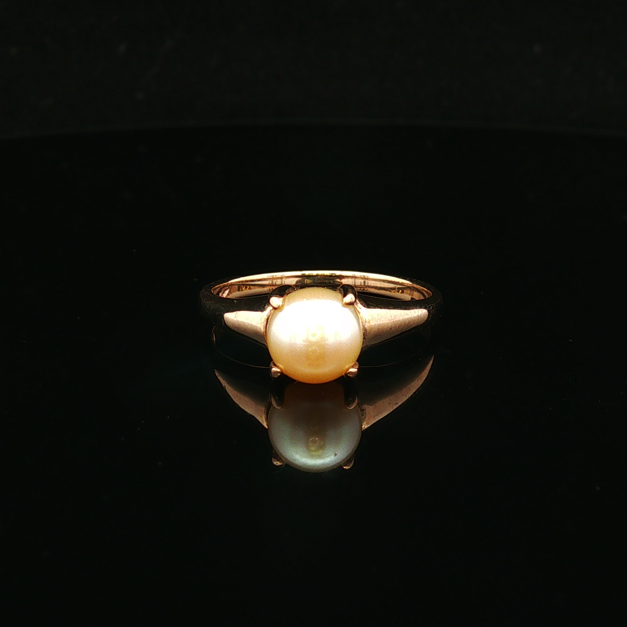 Alina Pearl Yellow Gold Ring