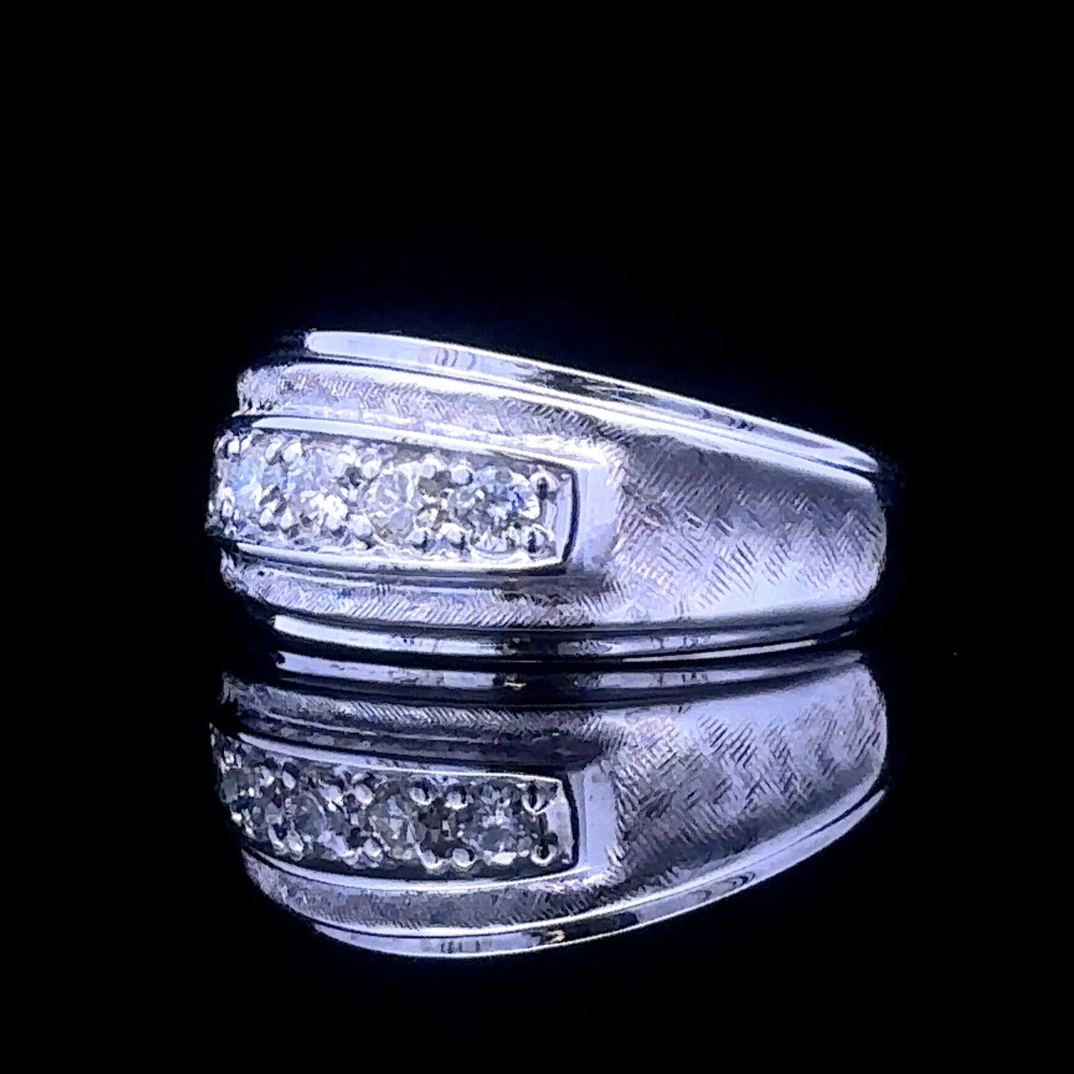 Arthur Diamond Ring