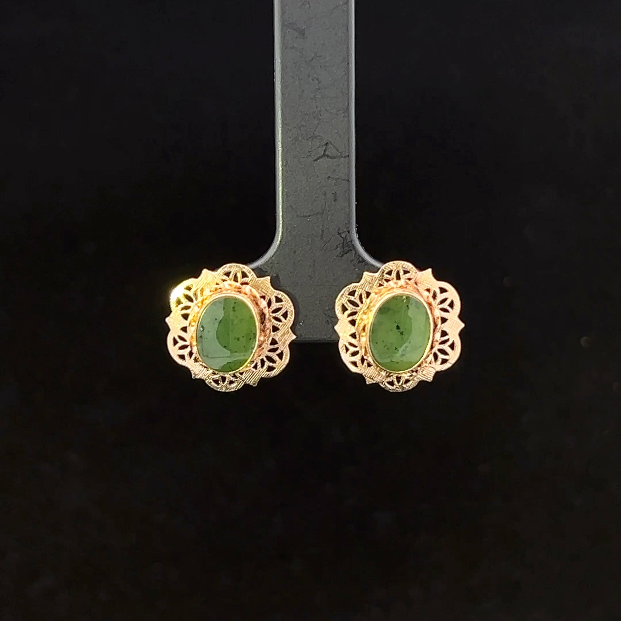 Jada 14K Yellow Gold Oval Nephrite Jade Earrings