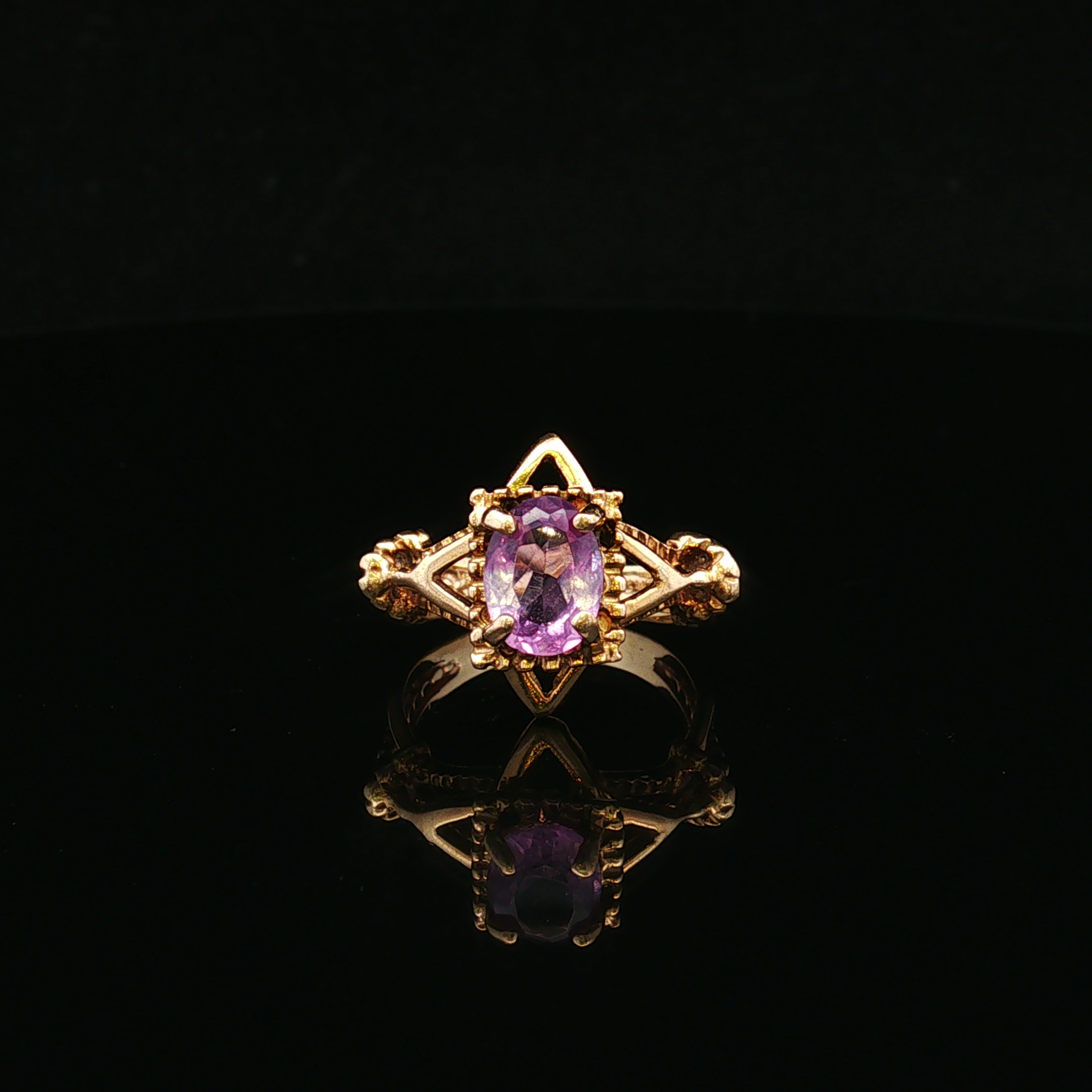 Ruthelle Yellow Gold Amethyst Ring