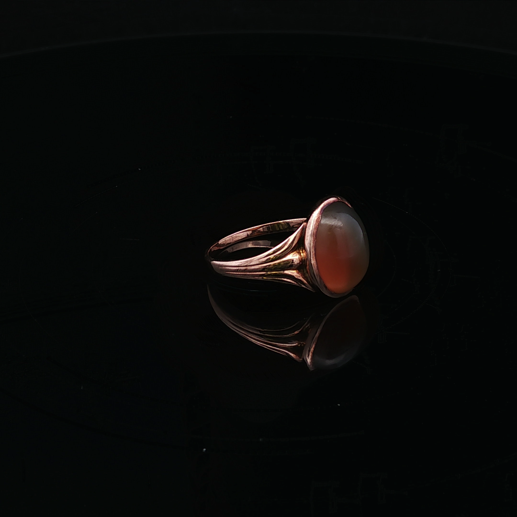 Isabela 10KY Oval Agate Ring