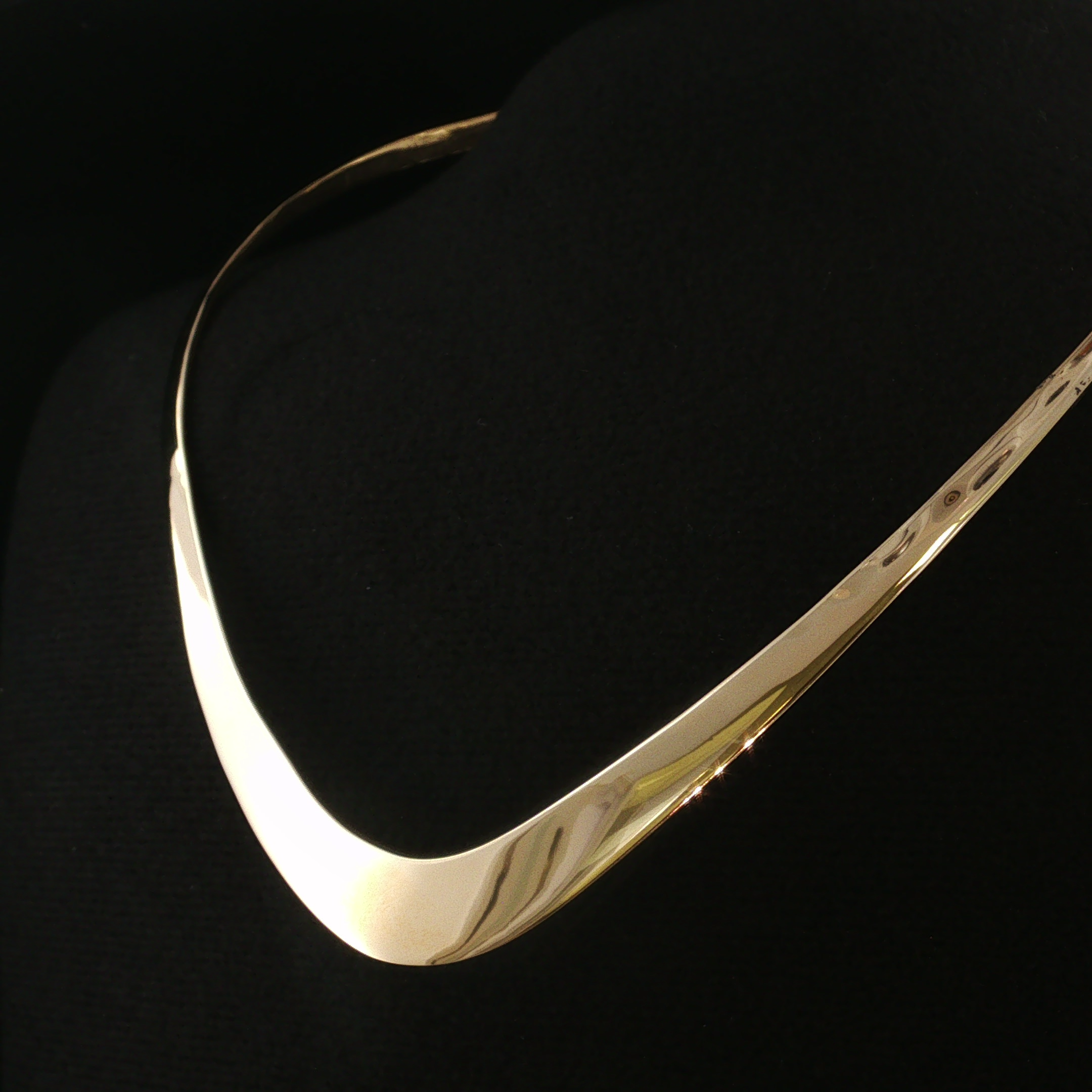 Kennedy 14K Yellow Gold “V” Flat Design Collar Necklace