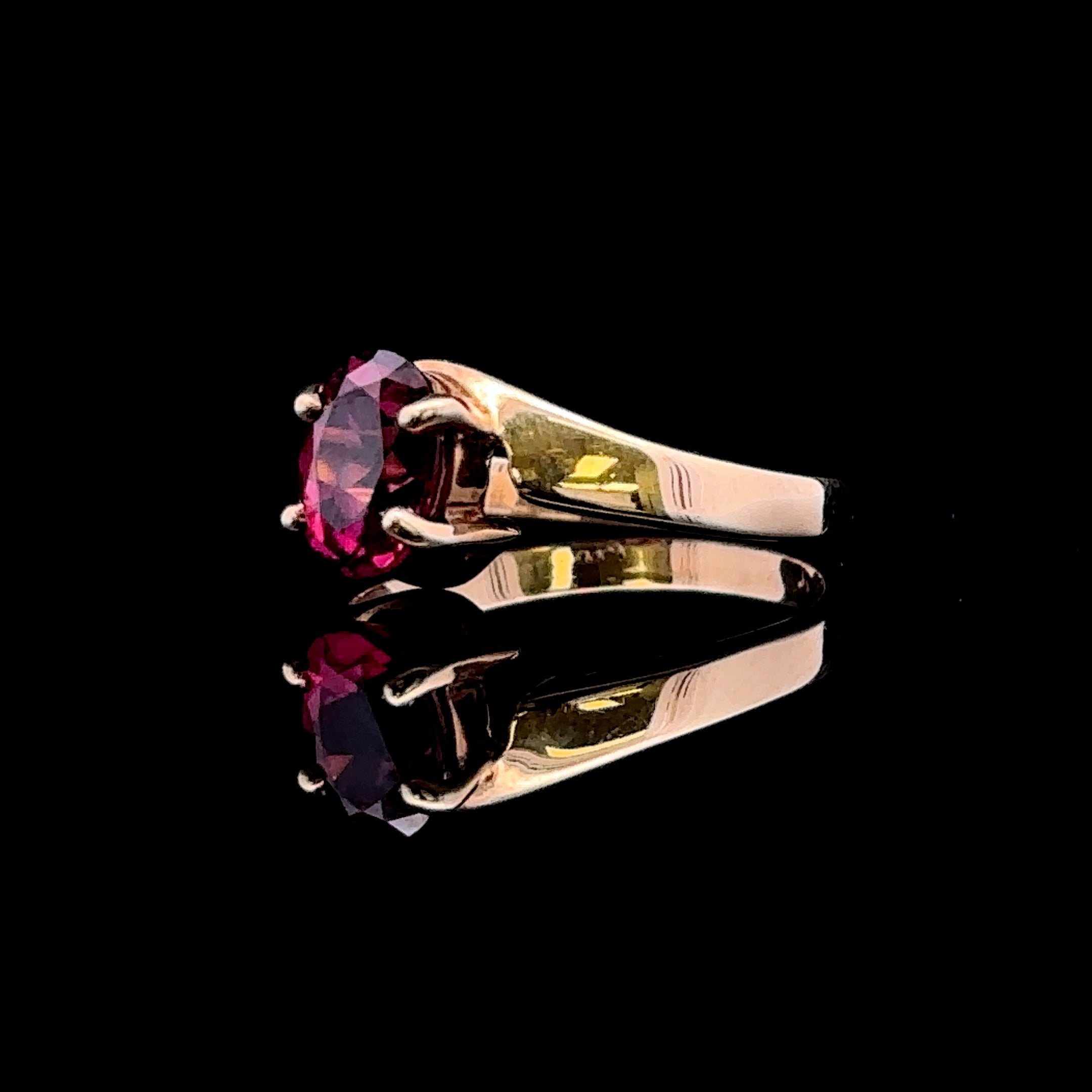 Kate 14K Yellow Gold Oval Rhodolite Garnet Ring