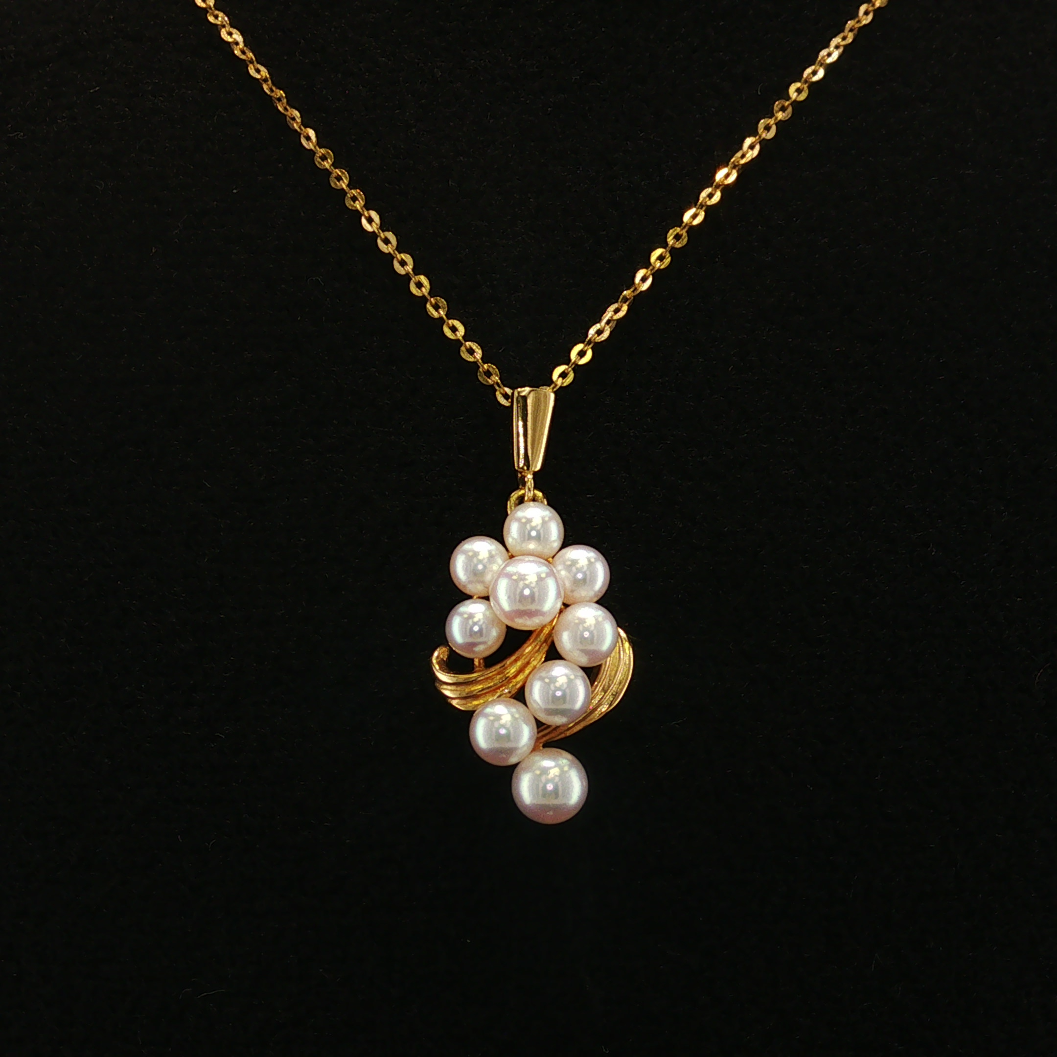 Maxine 18K Yellow Gold Pearl Pendant Necklace