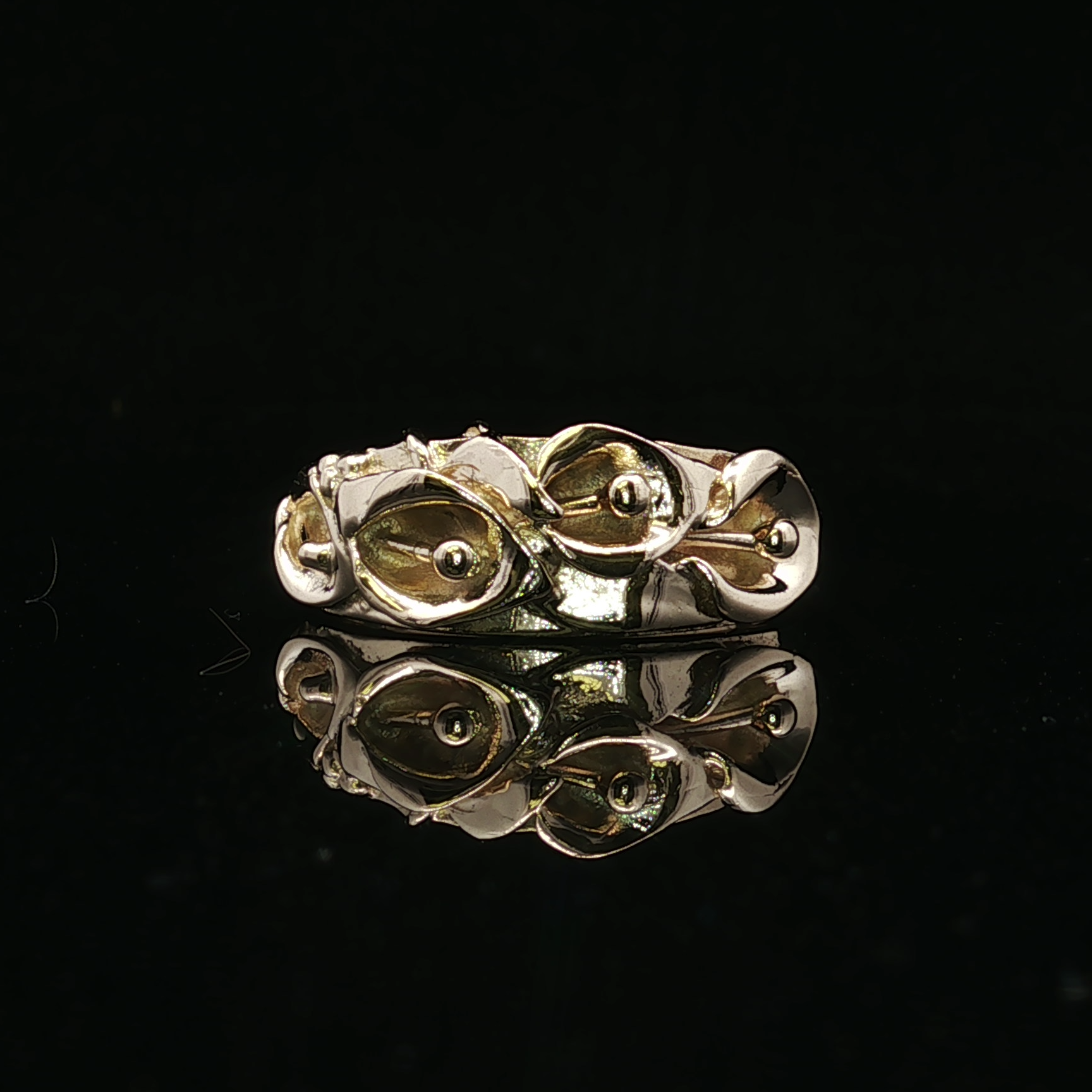 14K Yellow Gold Nature-Inspired Calla Lily Ring Size 7.25