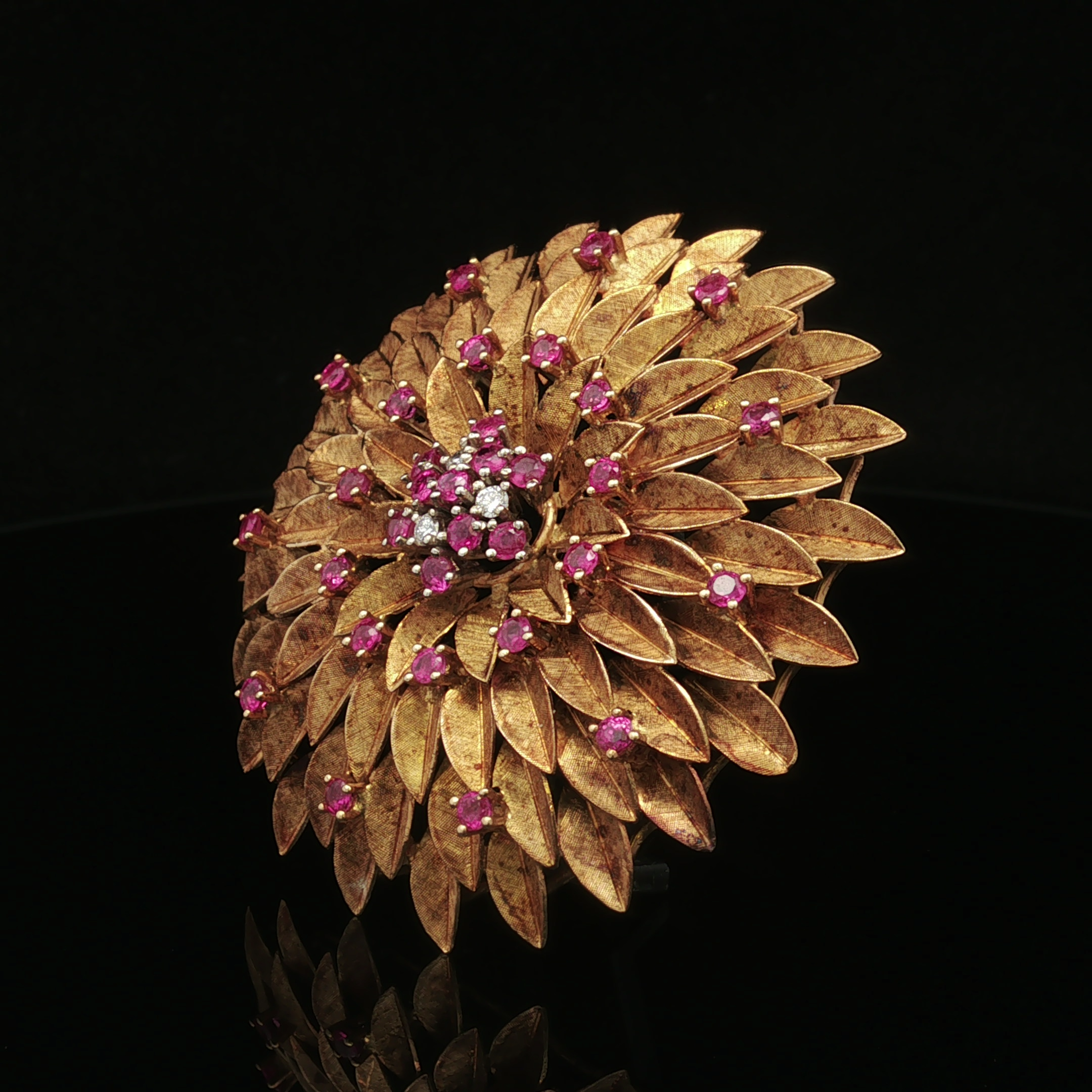 Posy 22K Yellow Gold Ruby & Diamond Pin