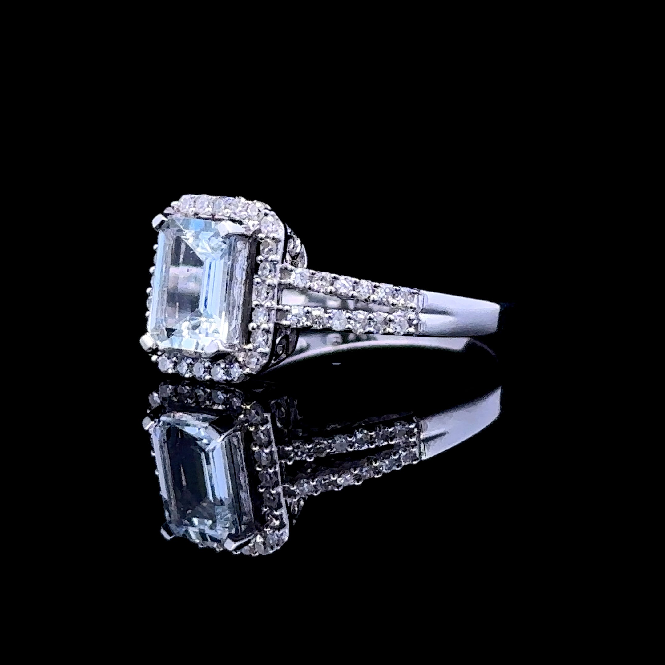 14K white gold aquamarine and diamond ring size 6.5
