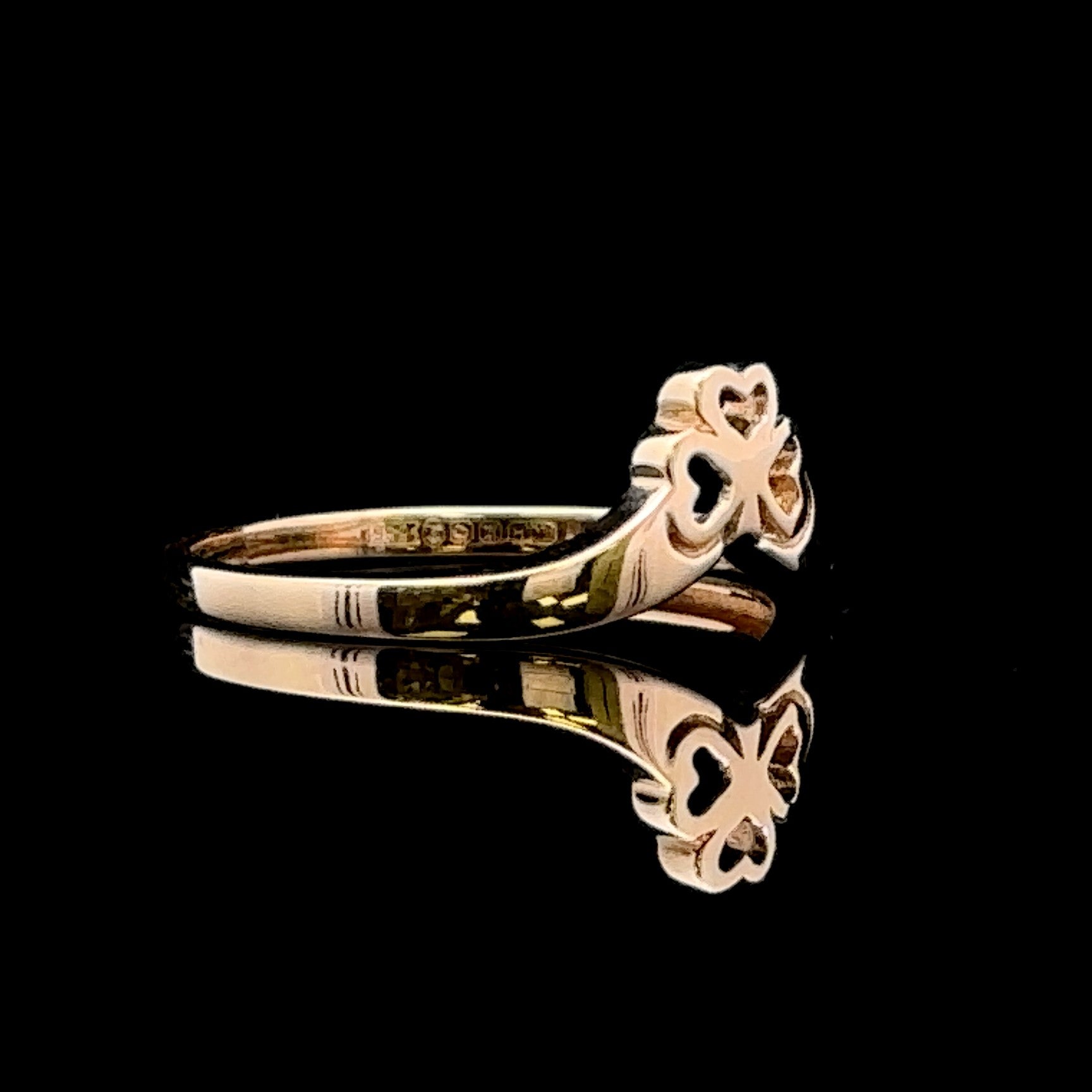 Alanna 14K Yellow Gold Clover Band