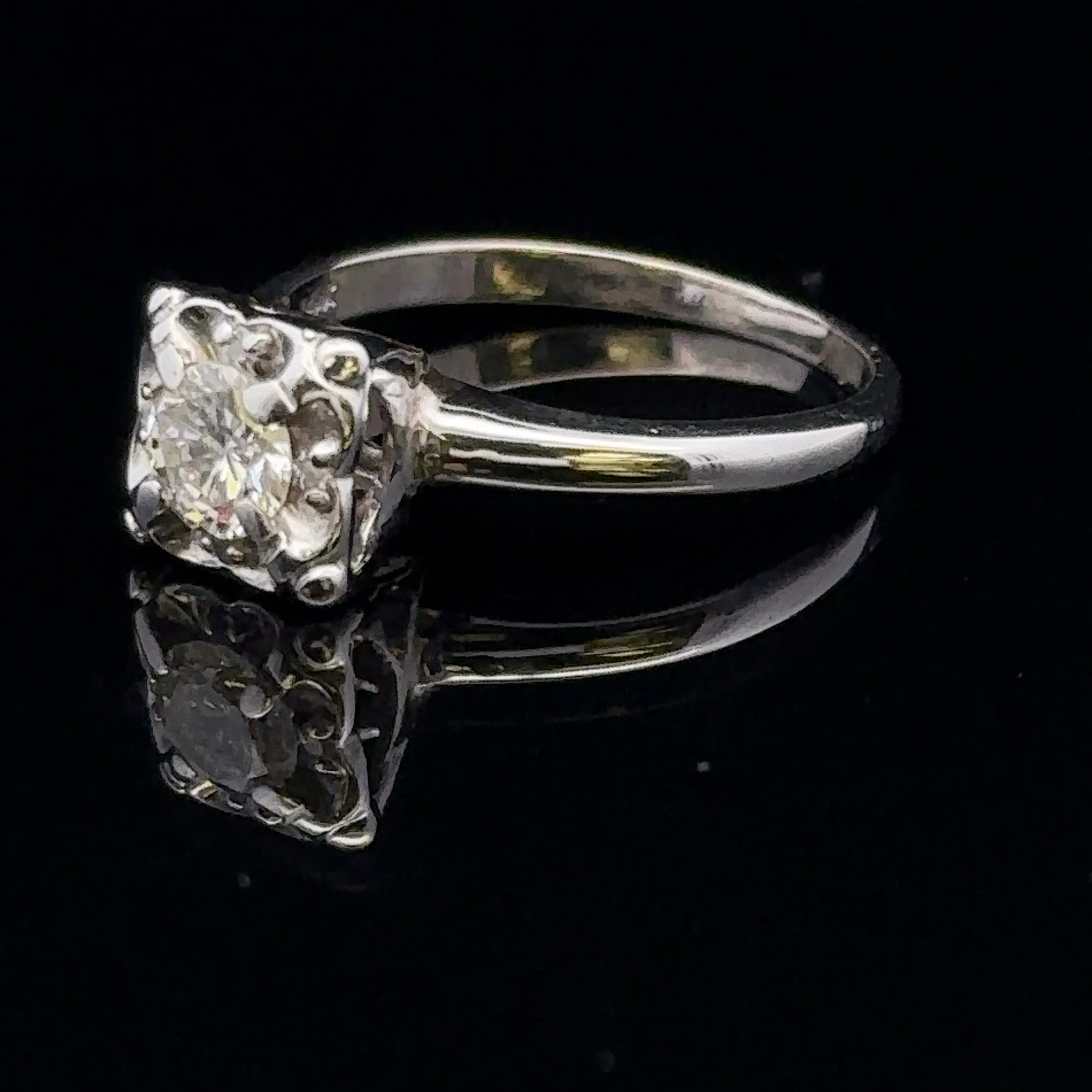 Salma Diamond Ring