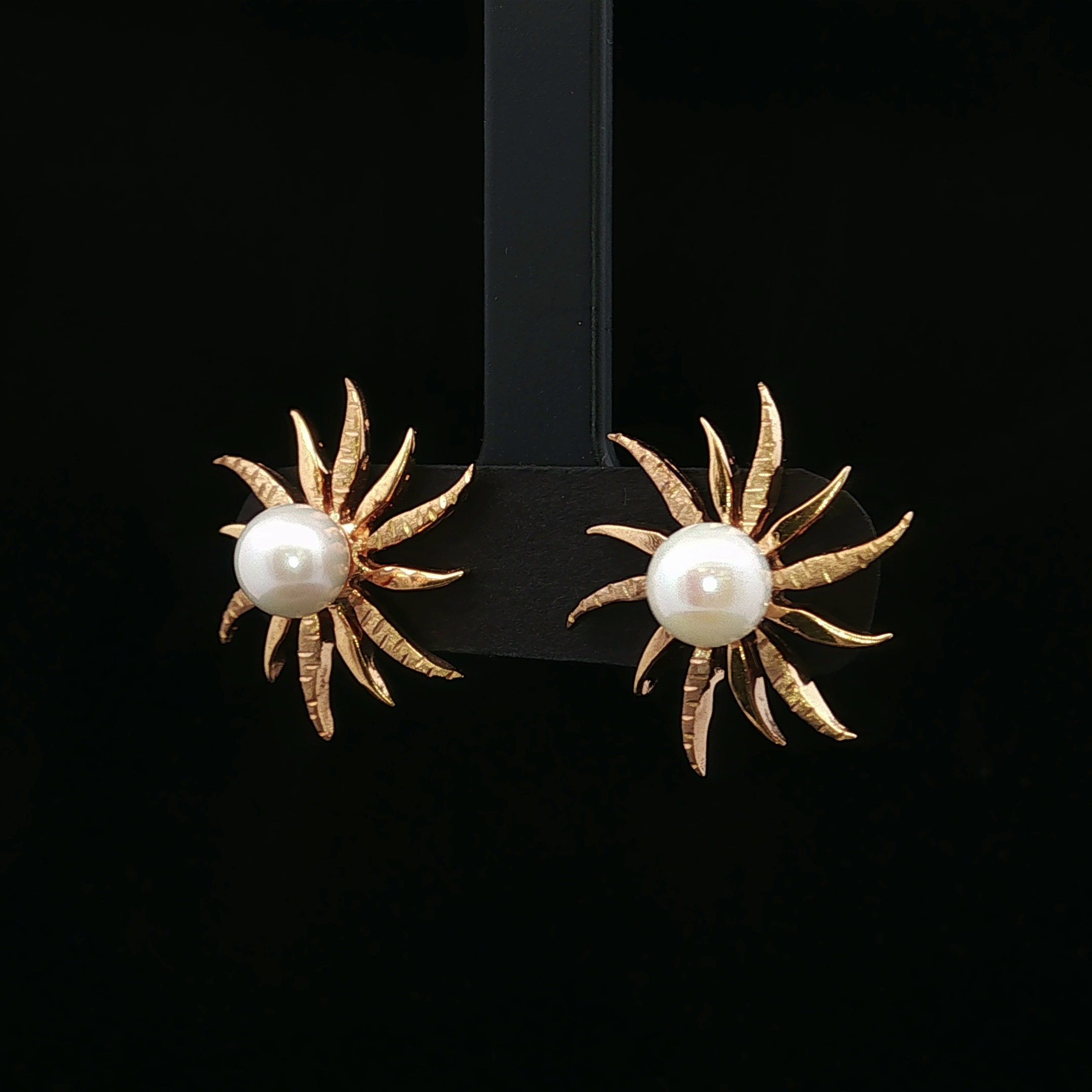 Edith 14K Yellow Gold Sunburst Pearl Earrings