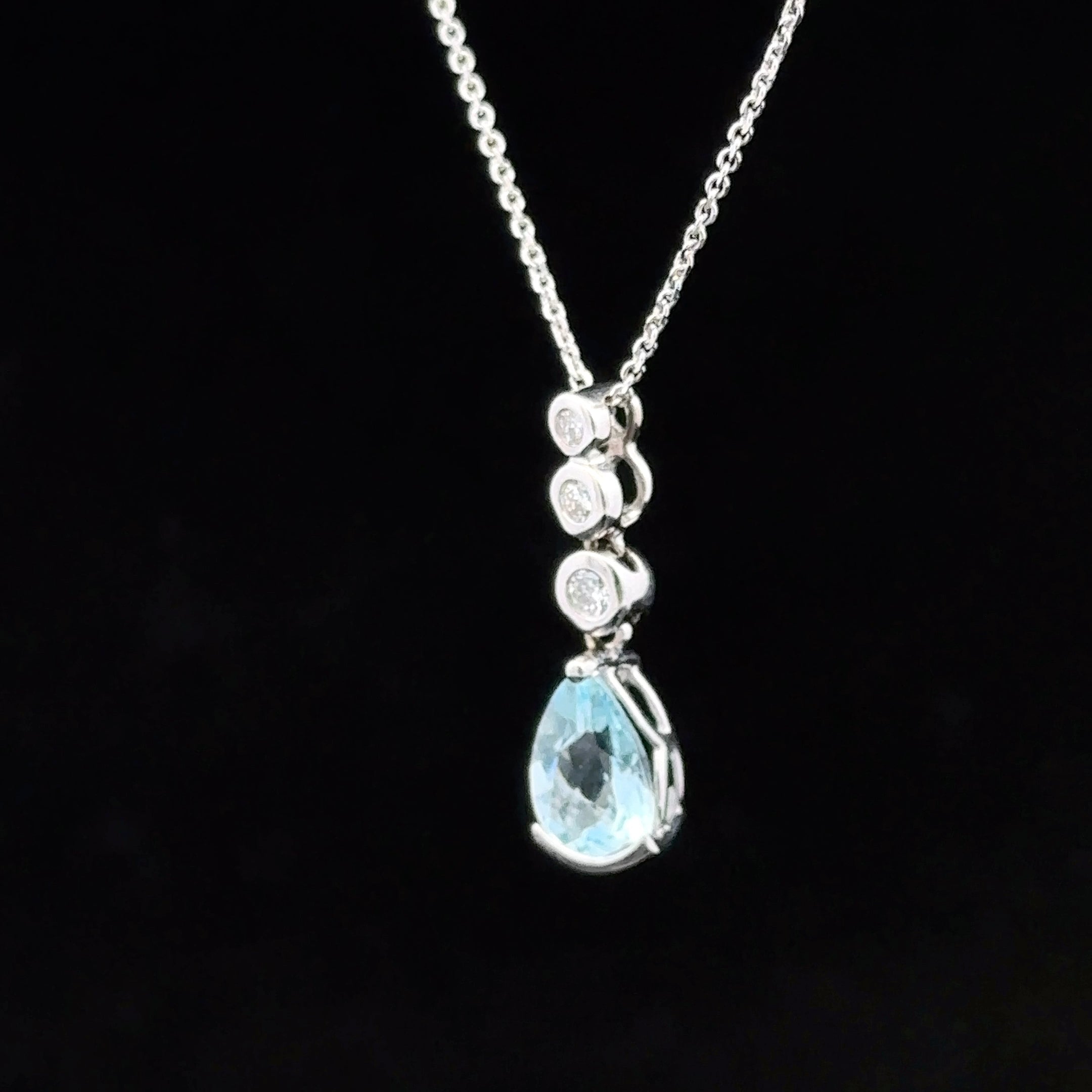 Angela Aquamarine Necklace