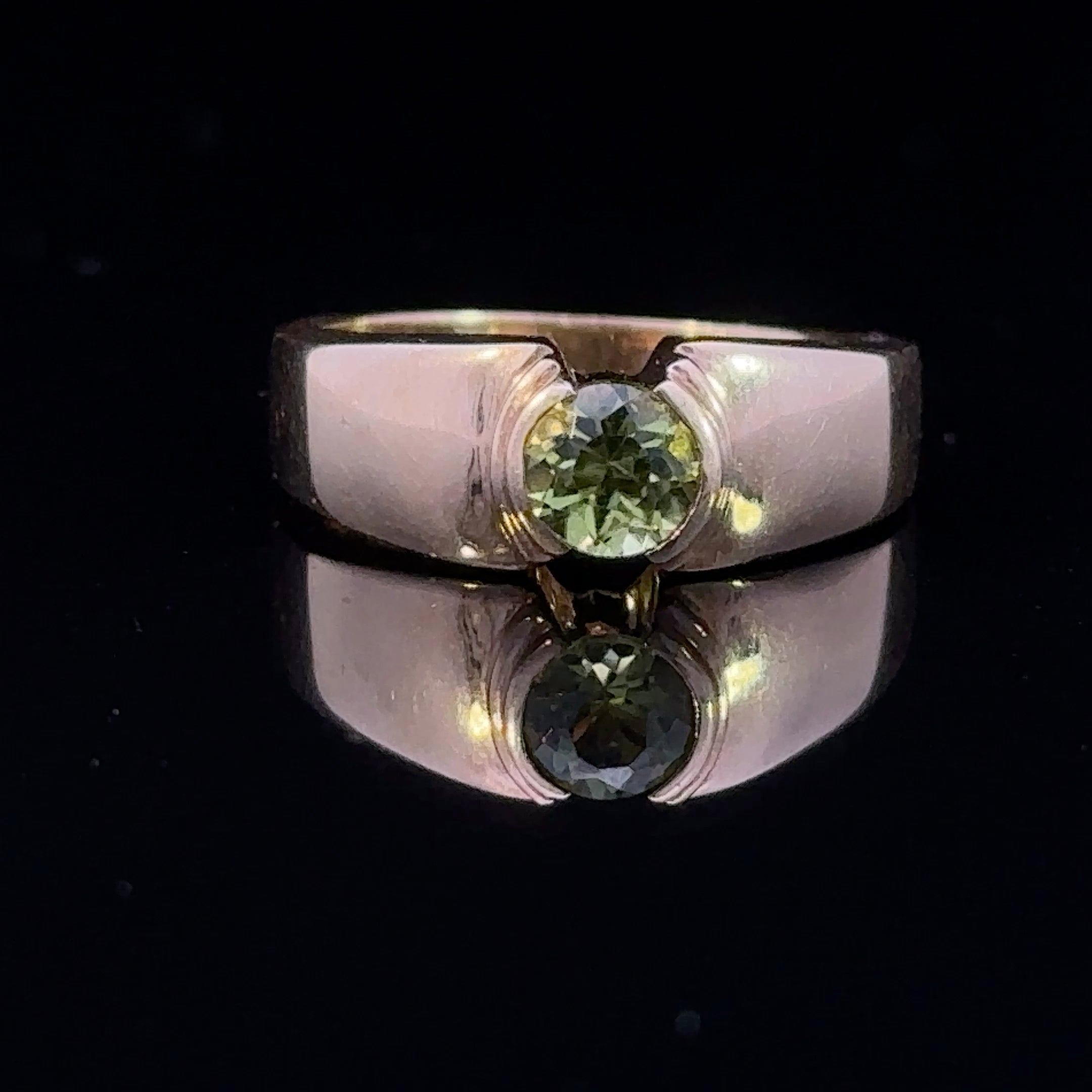 Becky Peridot Ring