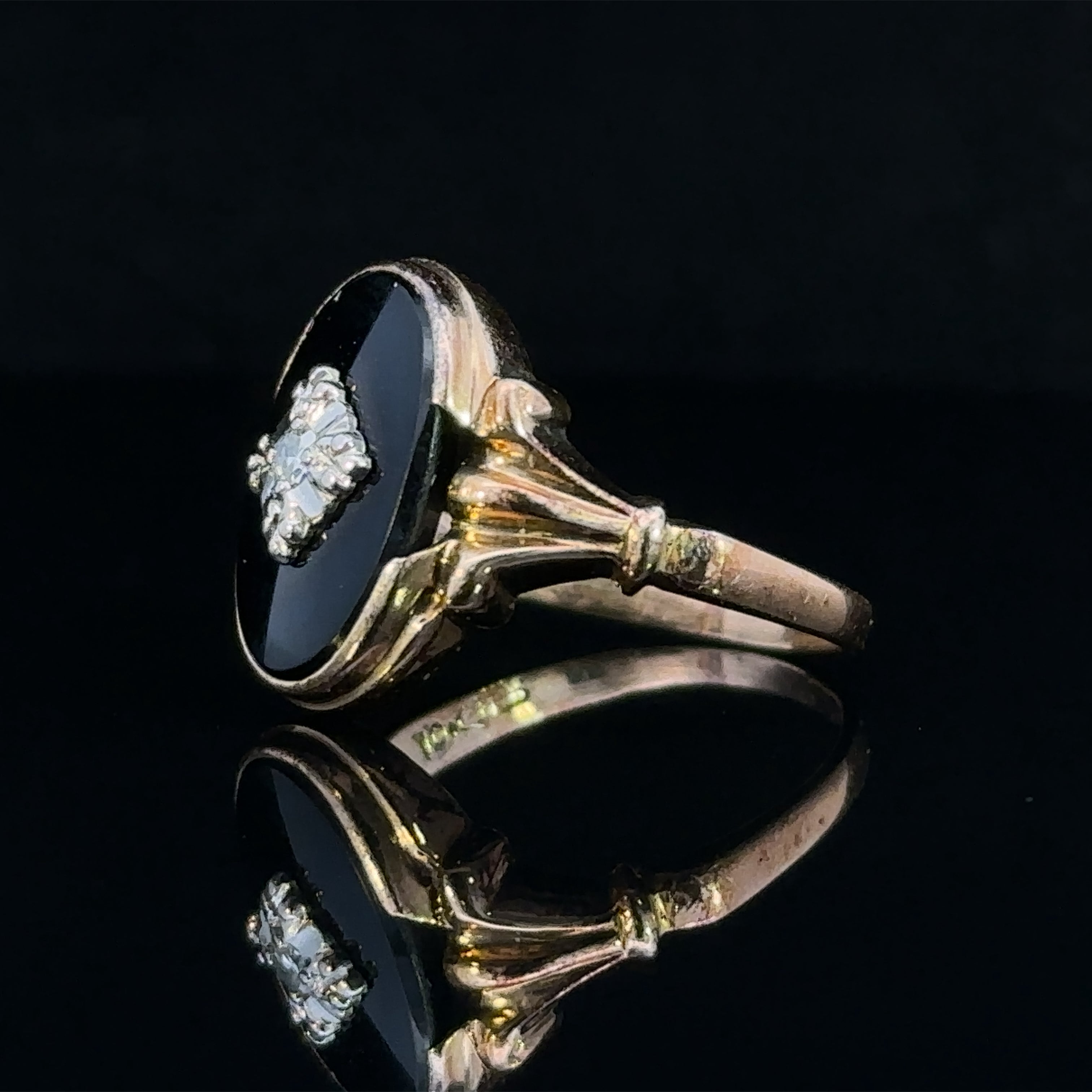 Haisley Onyx Diamond Ring