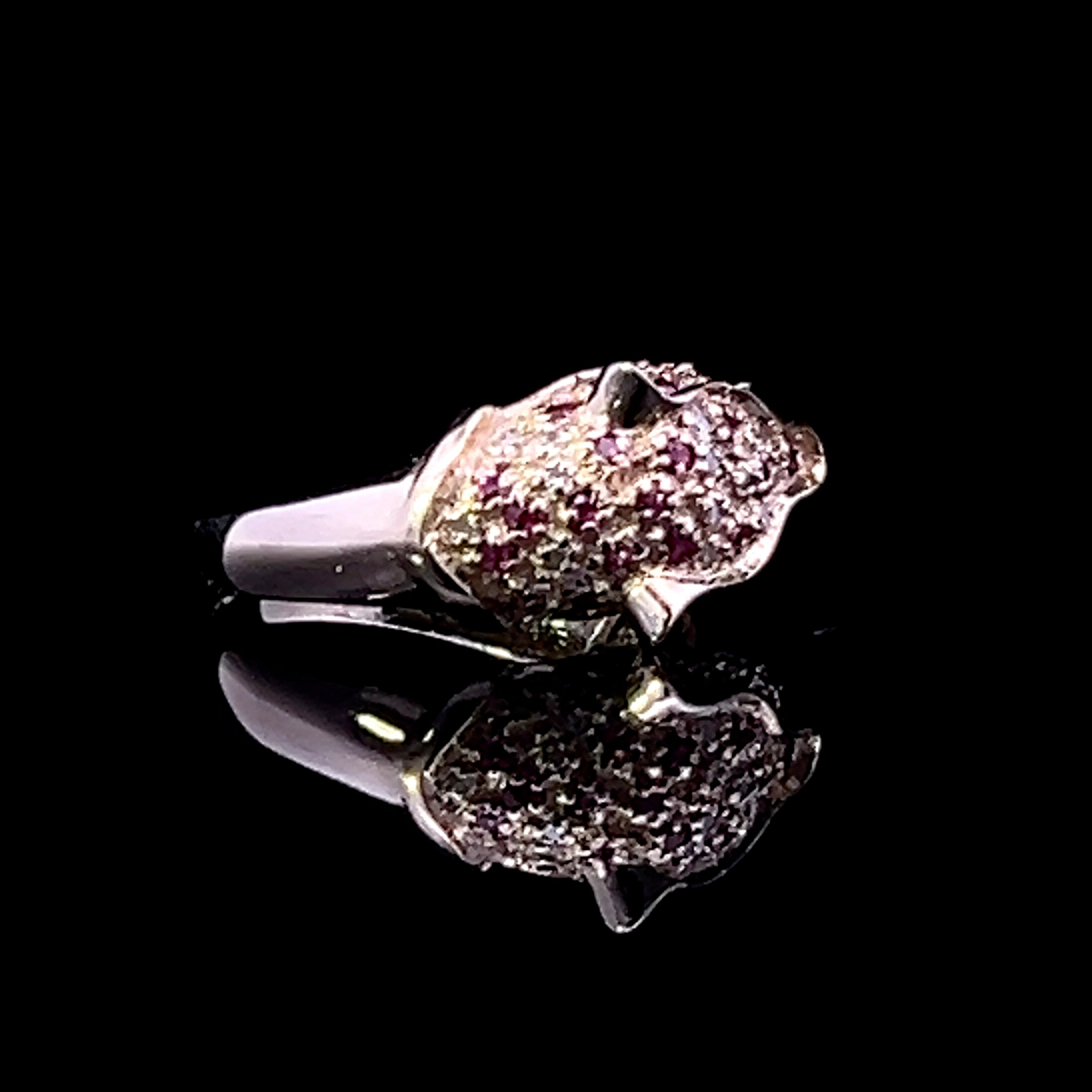 Skyler 14K Yellow Gold Panther Head Ring with Emerald Eyes & Ruby Diamonds