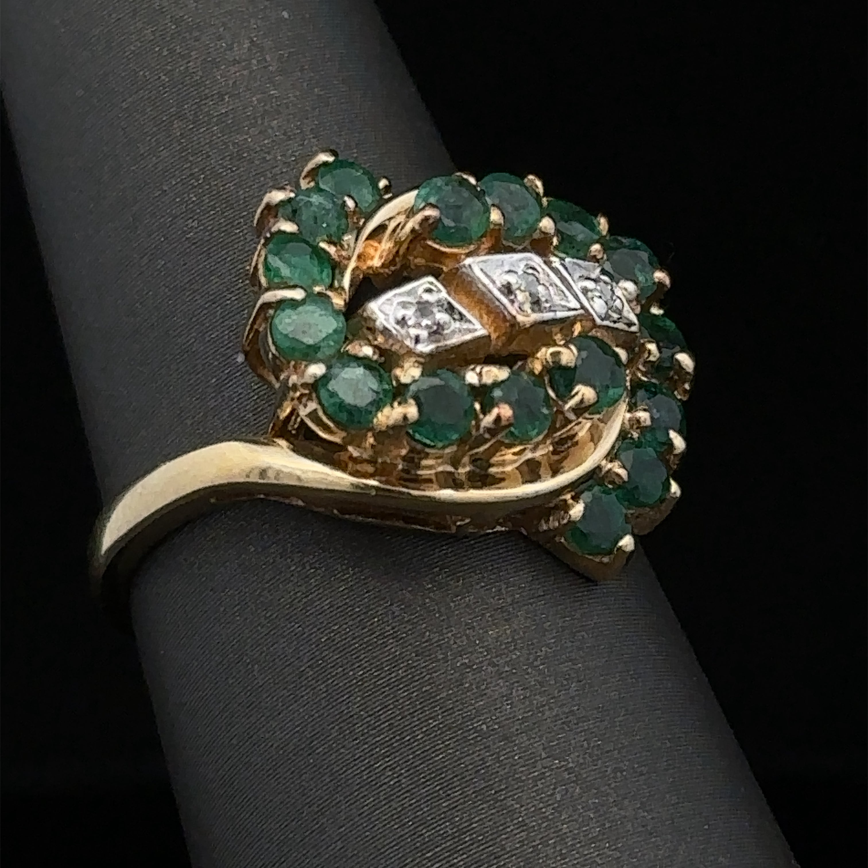 Lilith Emerald Ring