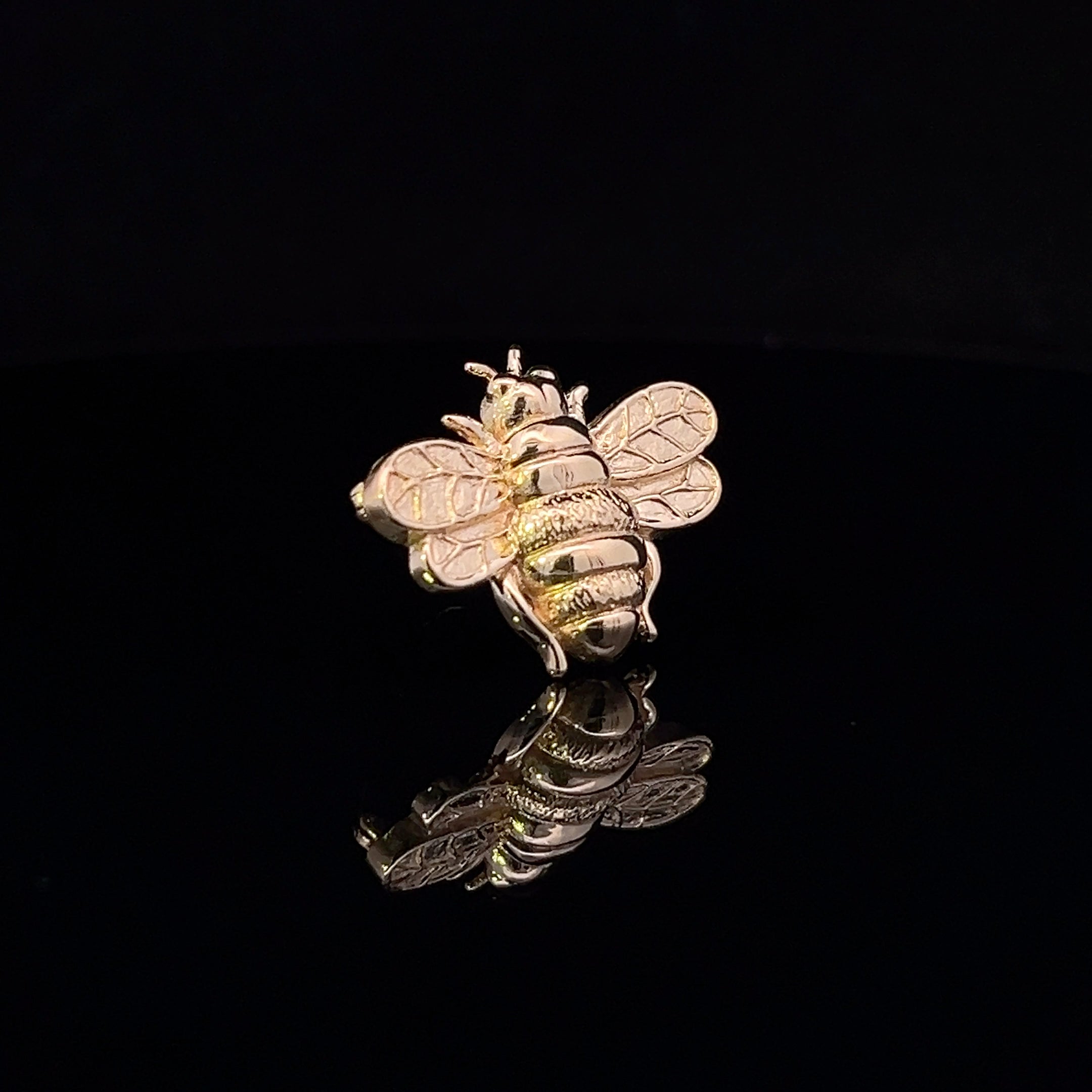 Livia 14K Yellow Gold Bumblebee Pin with Fancy Wings
