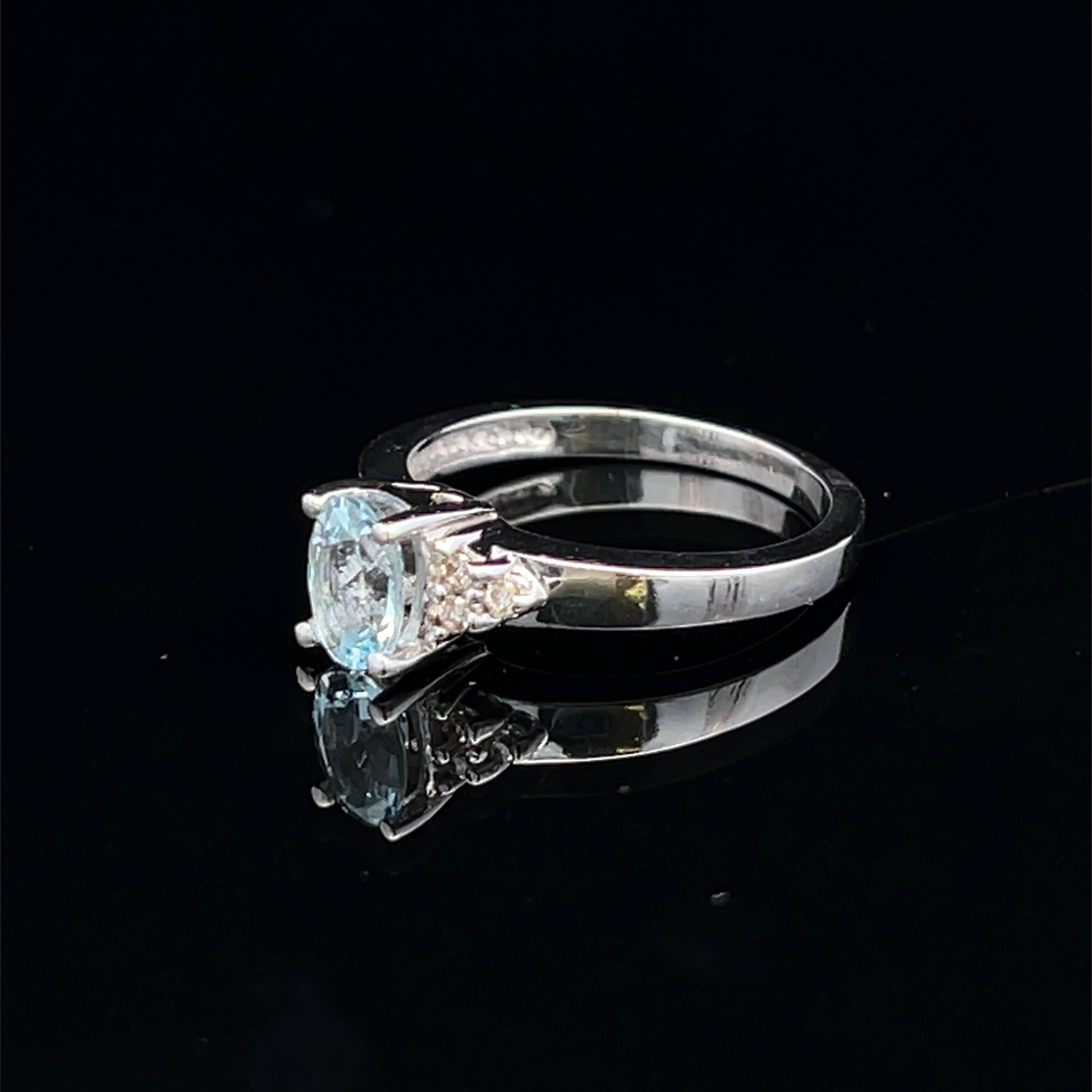 Lylah 10KW Oval Aquamarine & .04CTW Diamond Ring