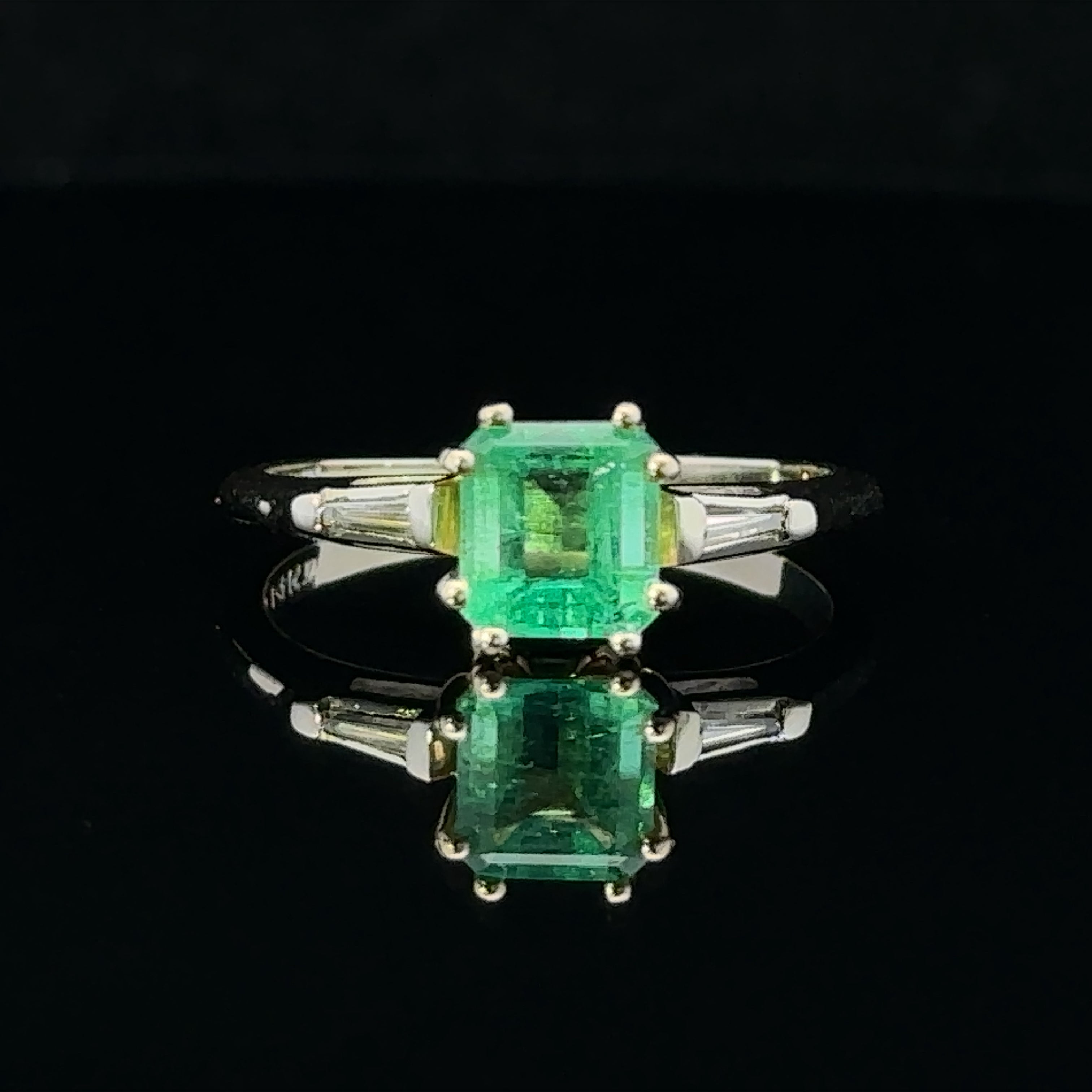 14K two-tone ring with green emerald
