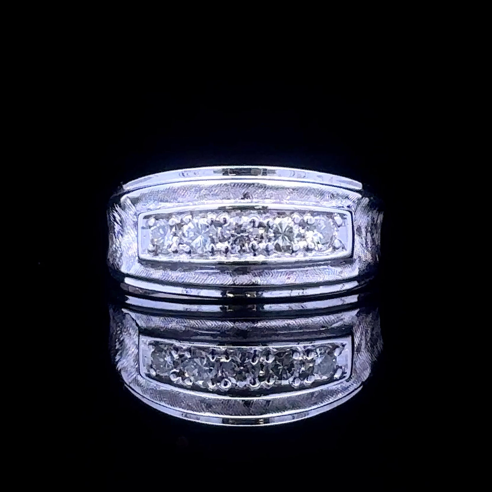 Arthur Diamond Ring