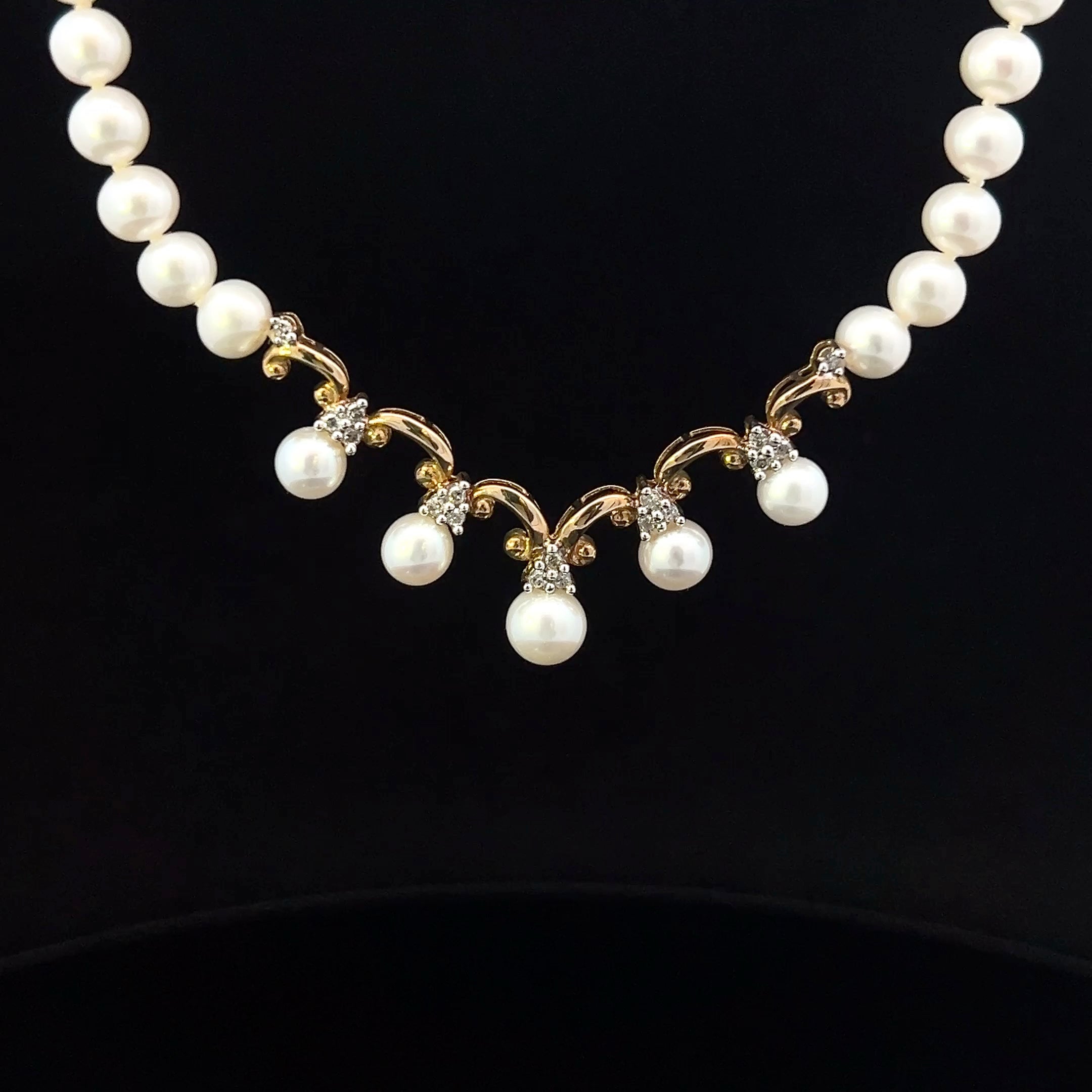 Vera 14K Yellow Gold 18" Pearl Necklace with 17 Diamonds