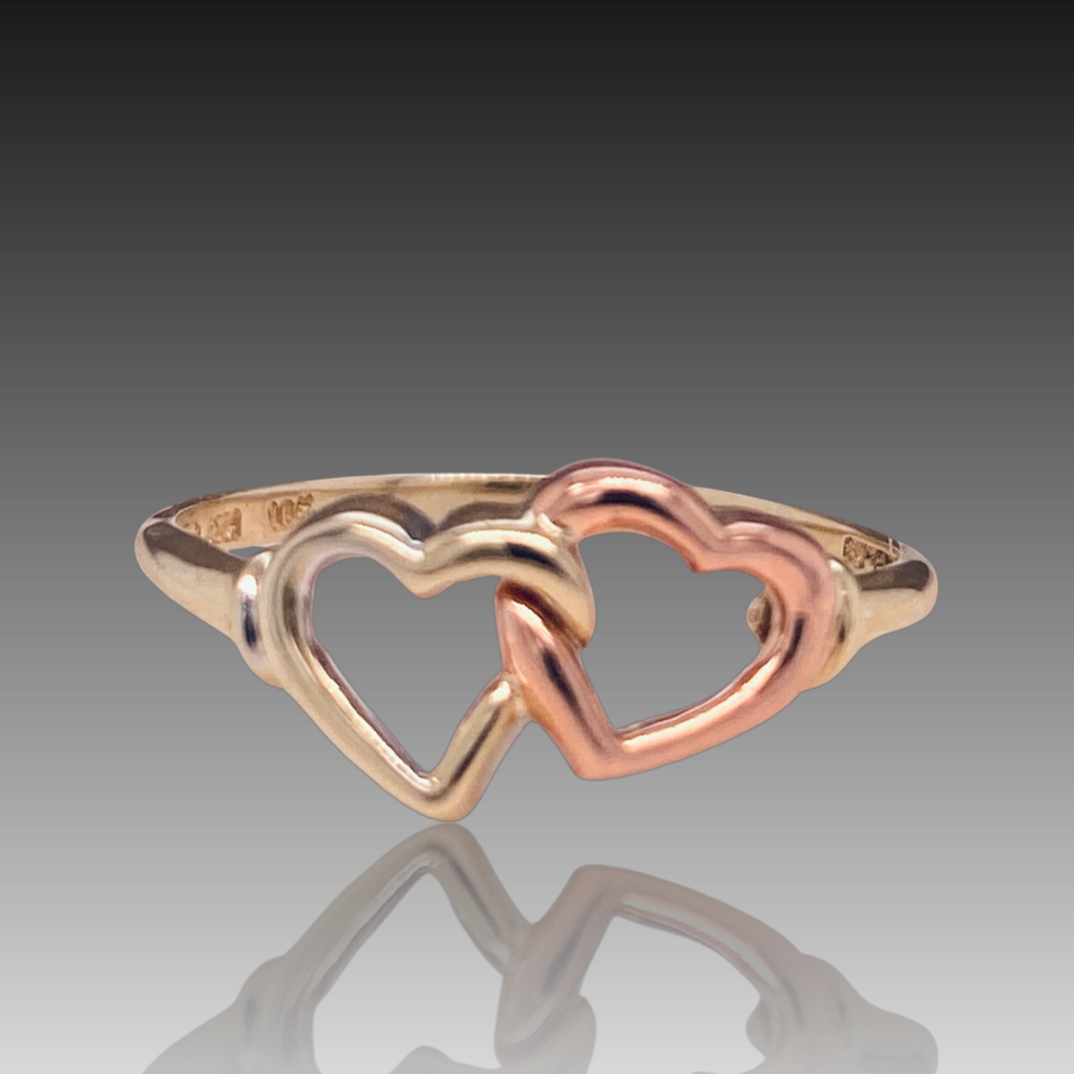 Ada Heart Ring