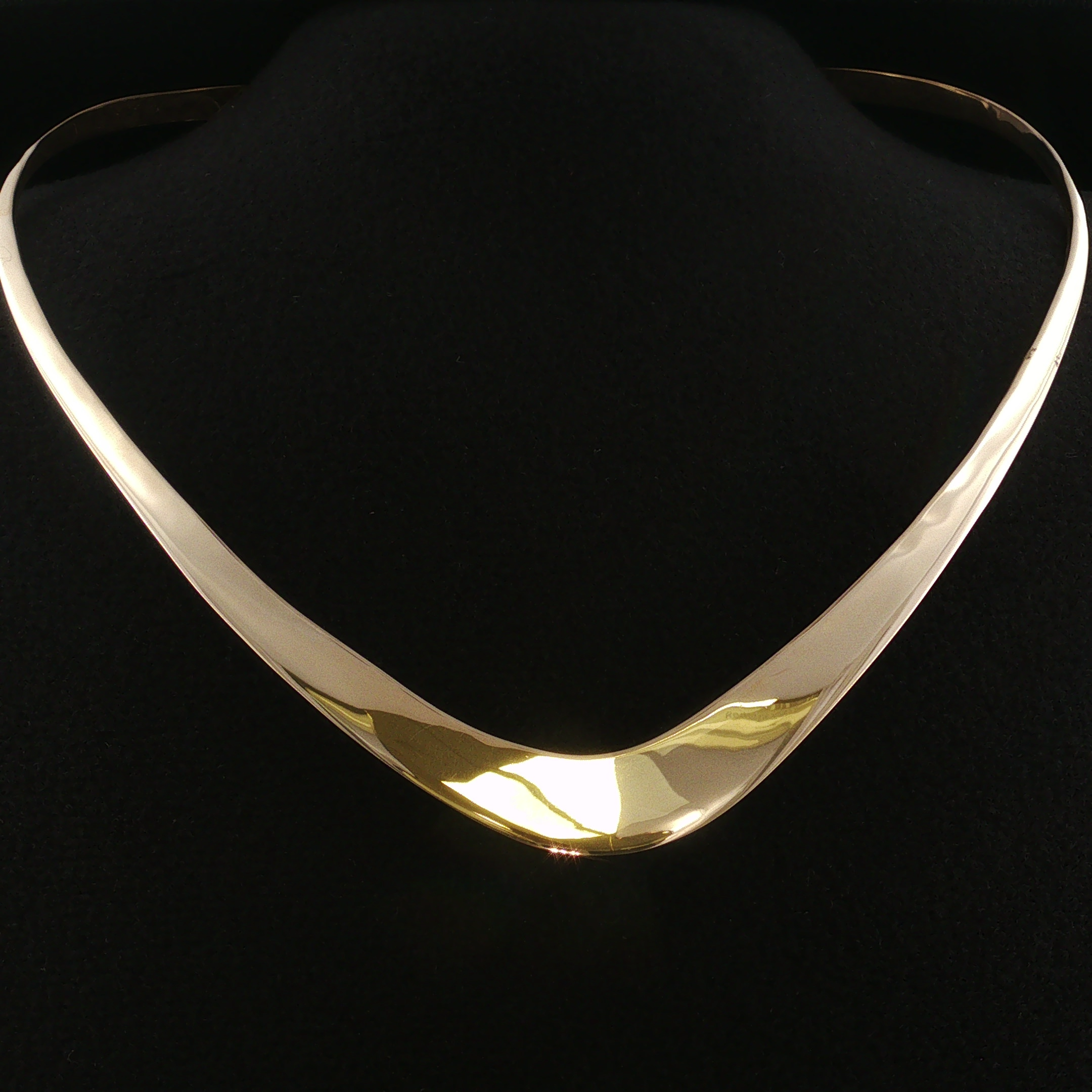 Kennedy 14K Yellow Gold “V” Flat Design Collar Necklace