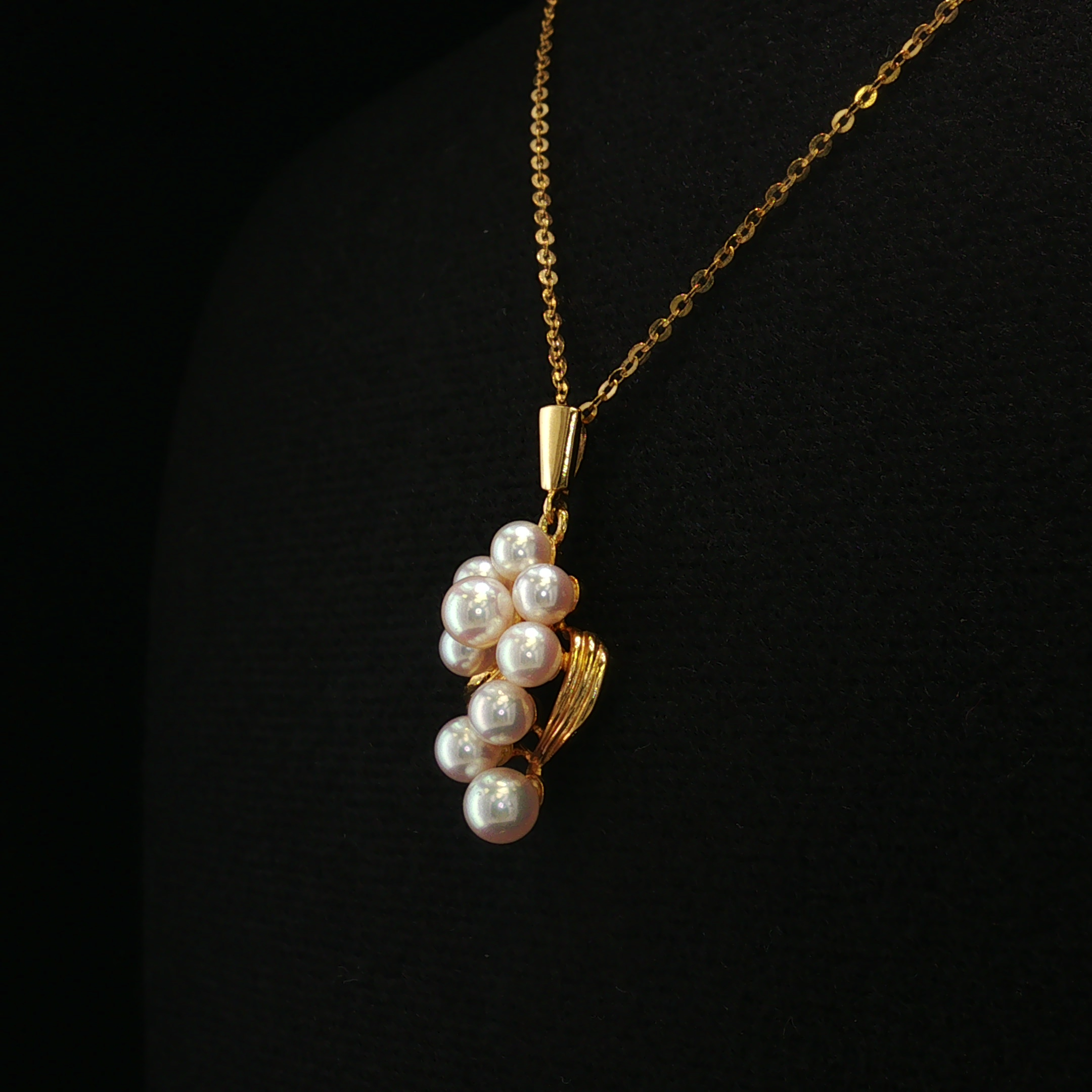 Maxine 18K Yellow Gold Pearl Pendant Necklace
