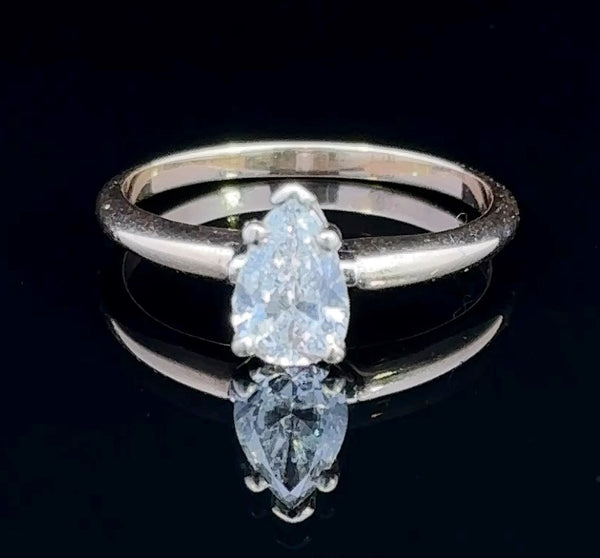 Selene Diamond Ring