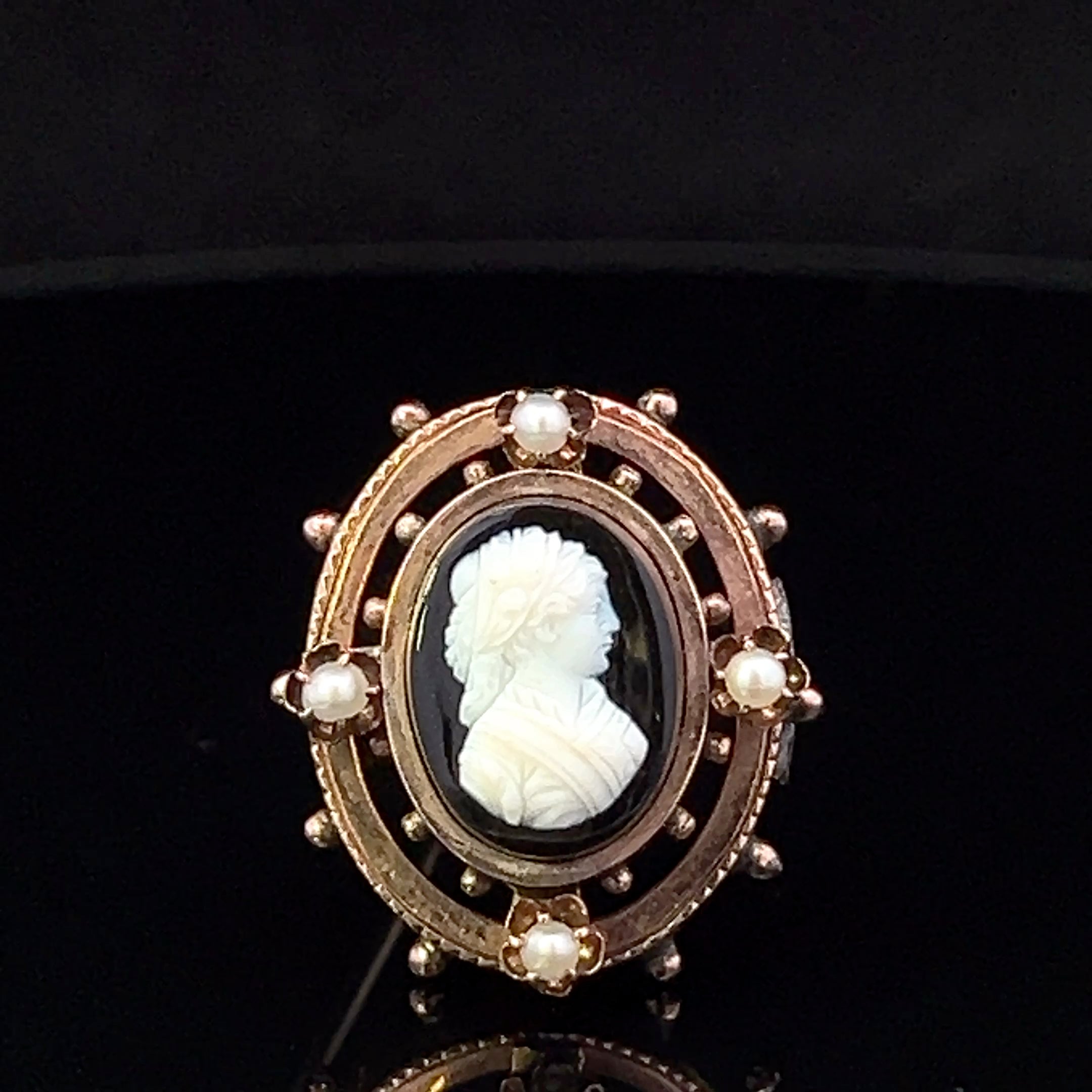 Opal 14KR Cameo on Onyx with Accent Pearls Pin