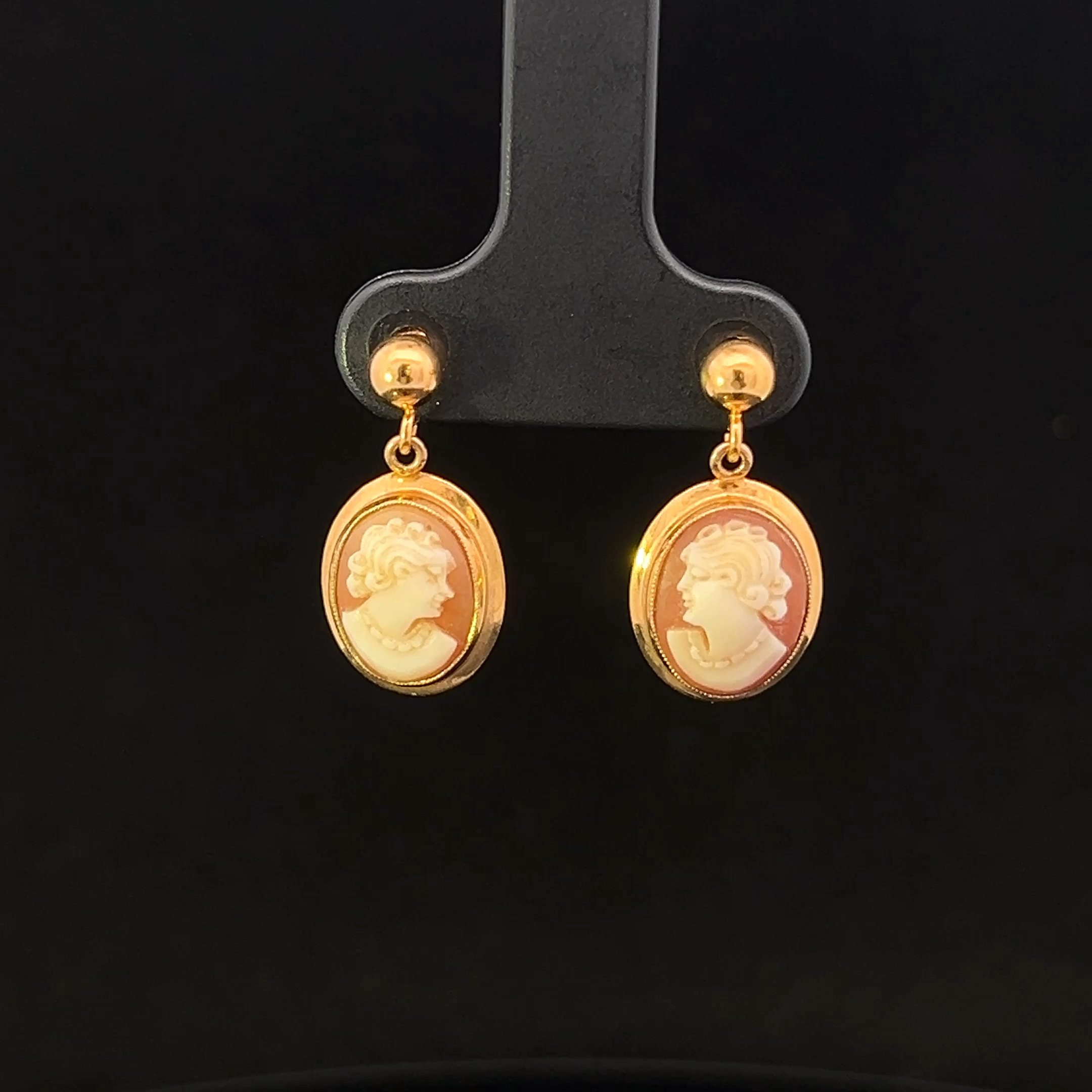 Scarlett 14KY Oval Cameo Dangle Earrings
