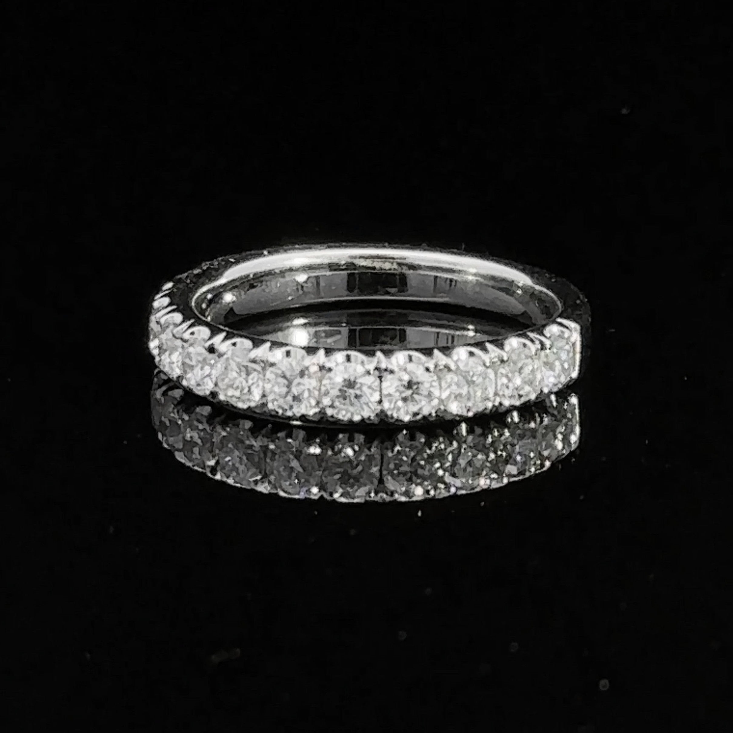 Amoura Diamond Ring