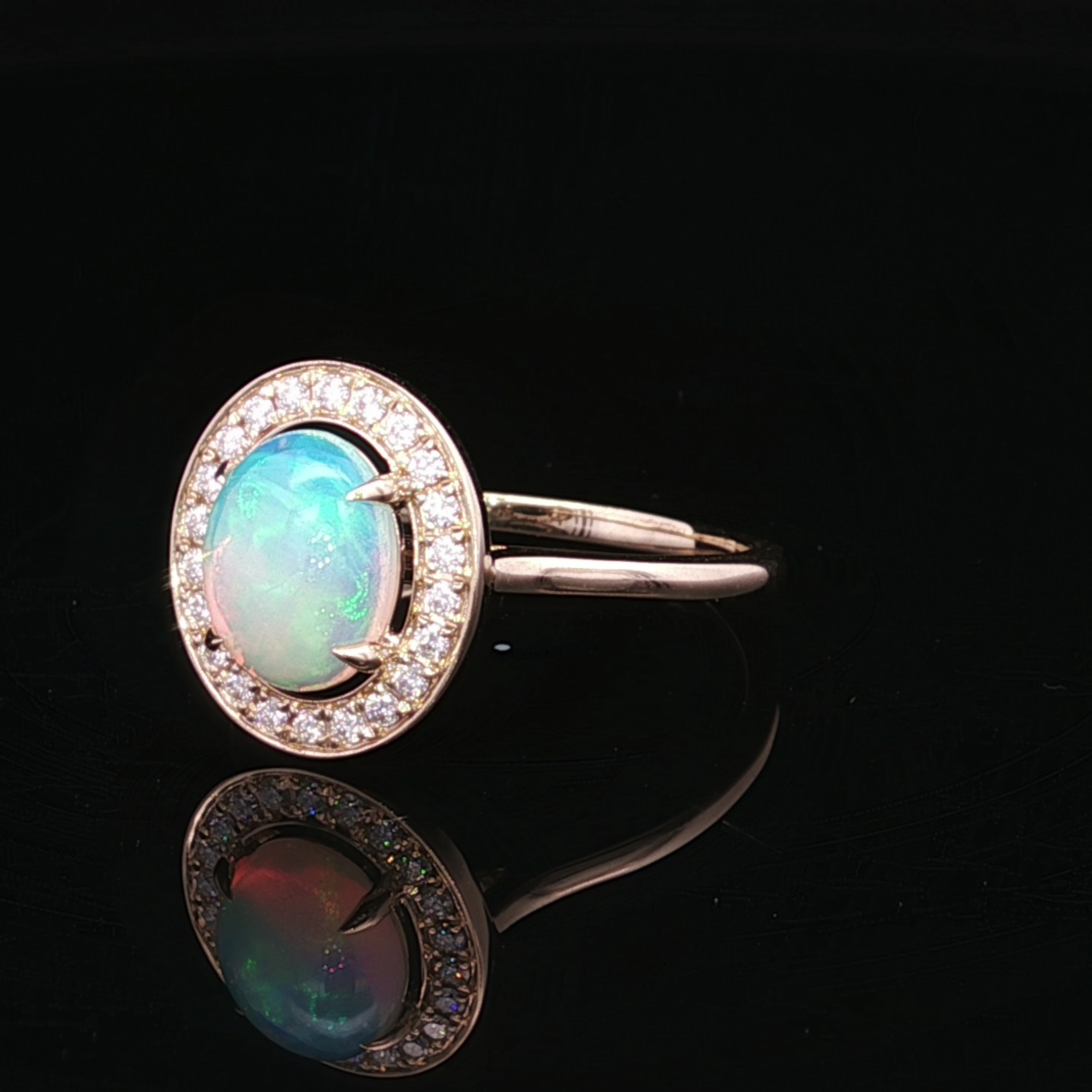 Marilyn 14K Yellow Gold Opal Ring with Diamond Halo