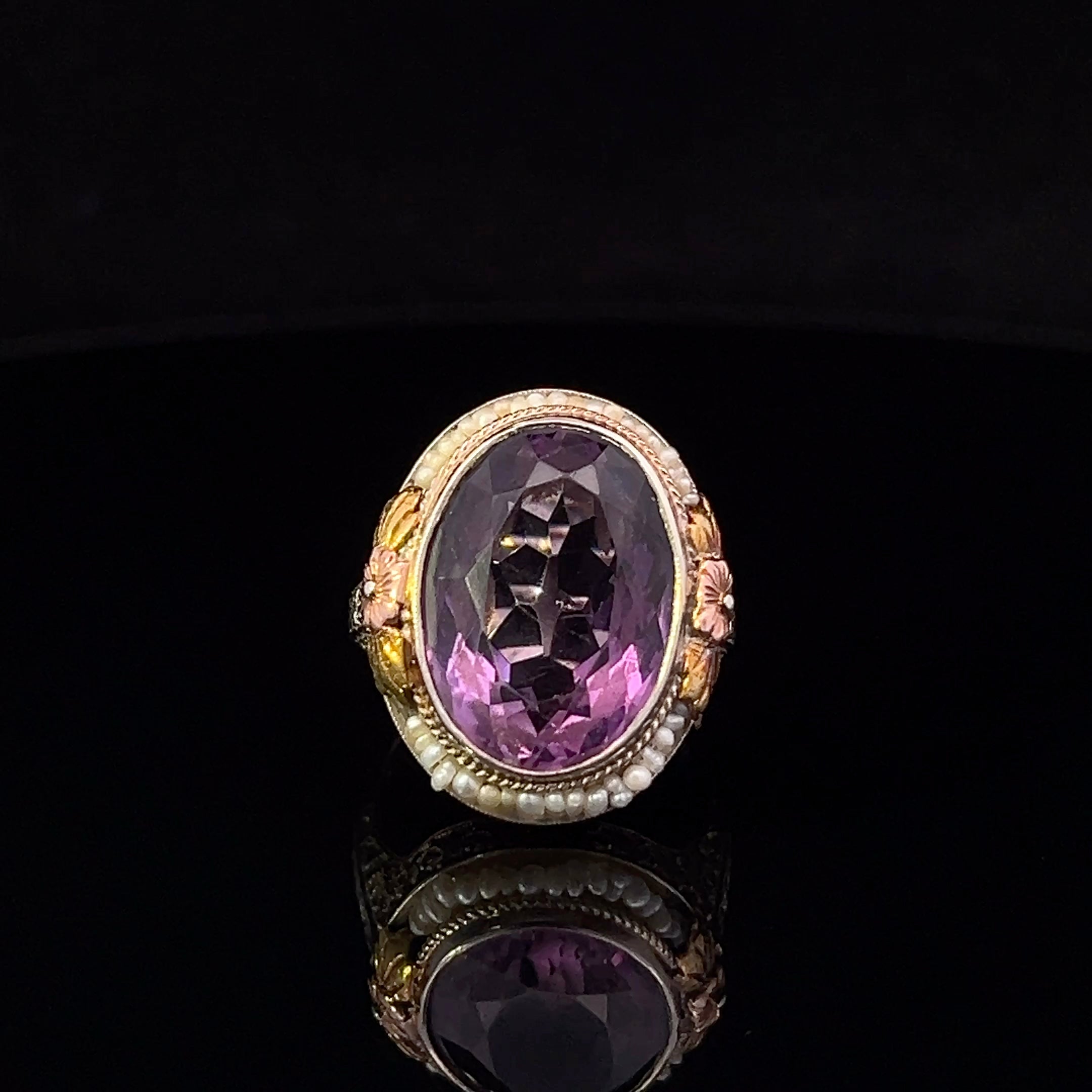 Ainhoa 1950 Vintage 11.30CT Amethyst & Pearl Floral Ring