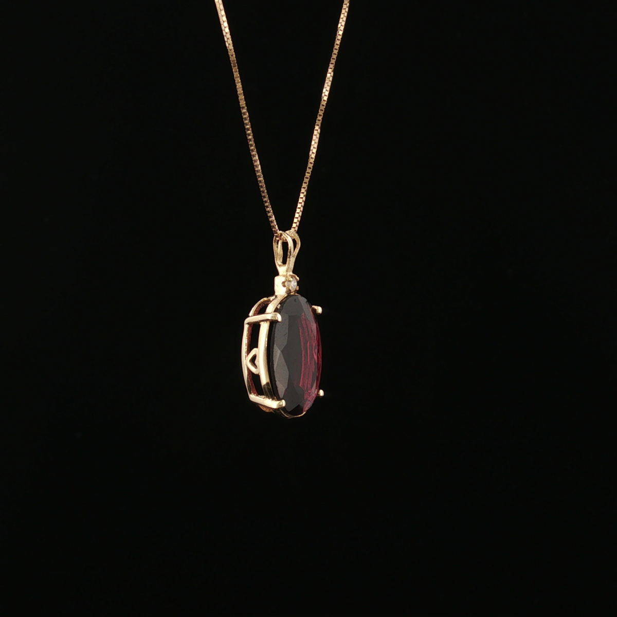 Twila 14k Yellow Gold Oval Rhodolite Garnet Necklace